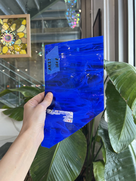 Dark Blue White Wispy Spectrum Sheet Glass Spectrum Glass