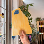 Amber Yellow White Wispy Kokomo – B25
