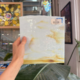 WHITE AND CARAMEL OPAQUE – BE272
