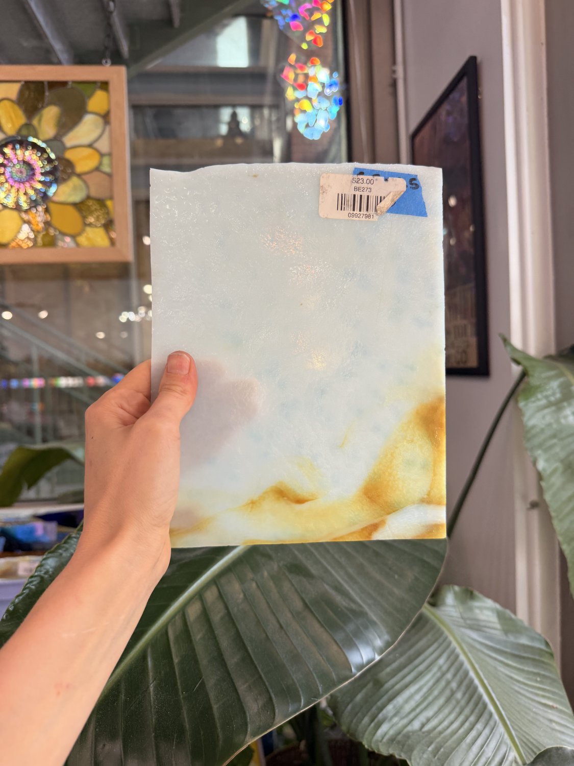 WHITE AND CARAMEL OPAQUE – BE273