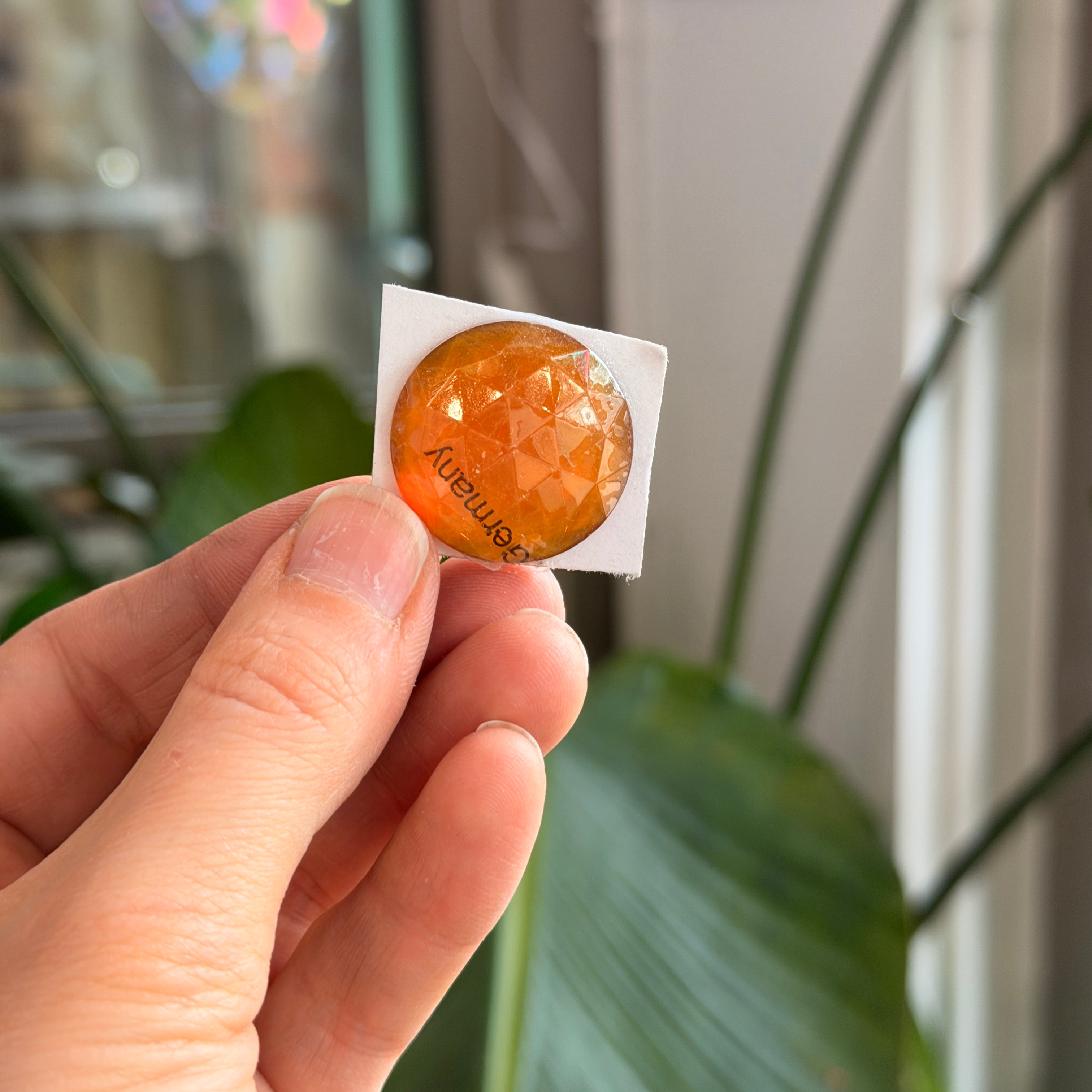 Amber Jewel - Round (25 mm)