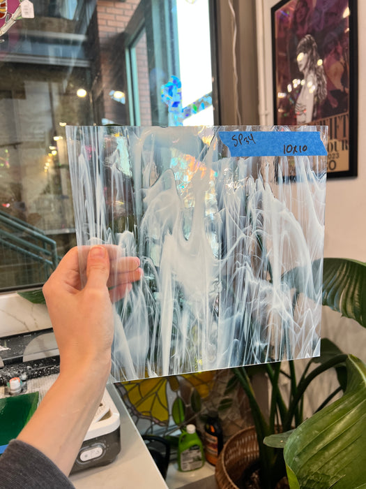 White and Clear Wispy Spectrum Sheet Glass Colorado Glassworks SP23 (10x10in)