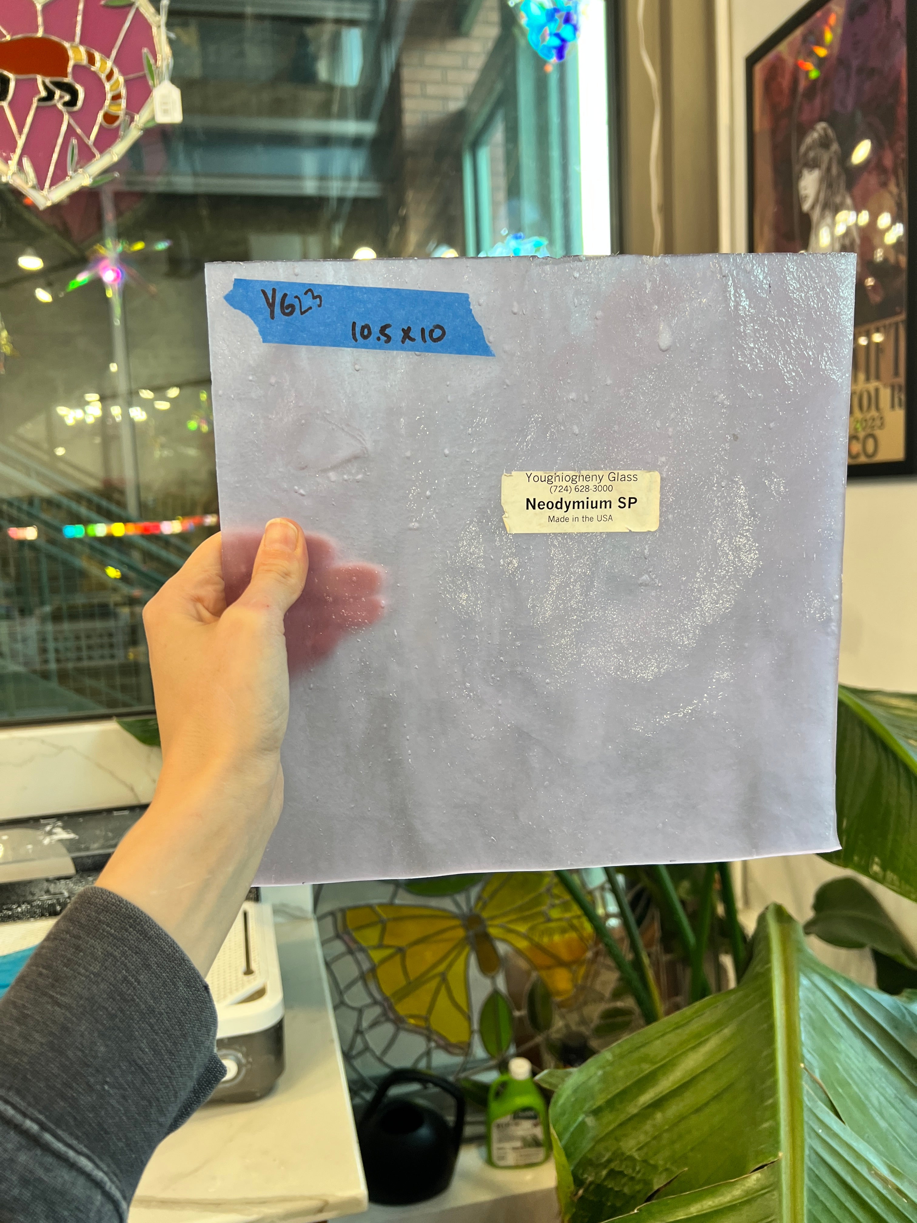 Neodymium Stipple Youghiogheny Sheet Glass Colorado Glassworks YG23 (10x10.5in)