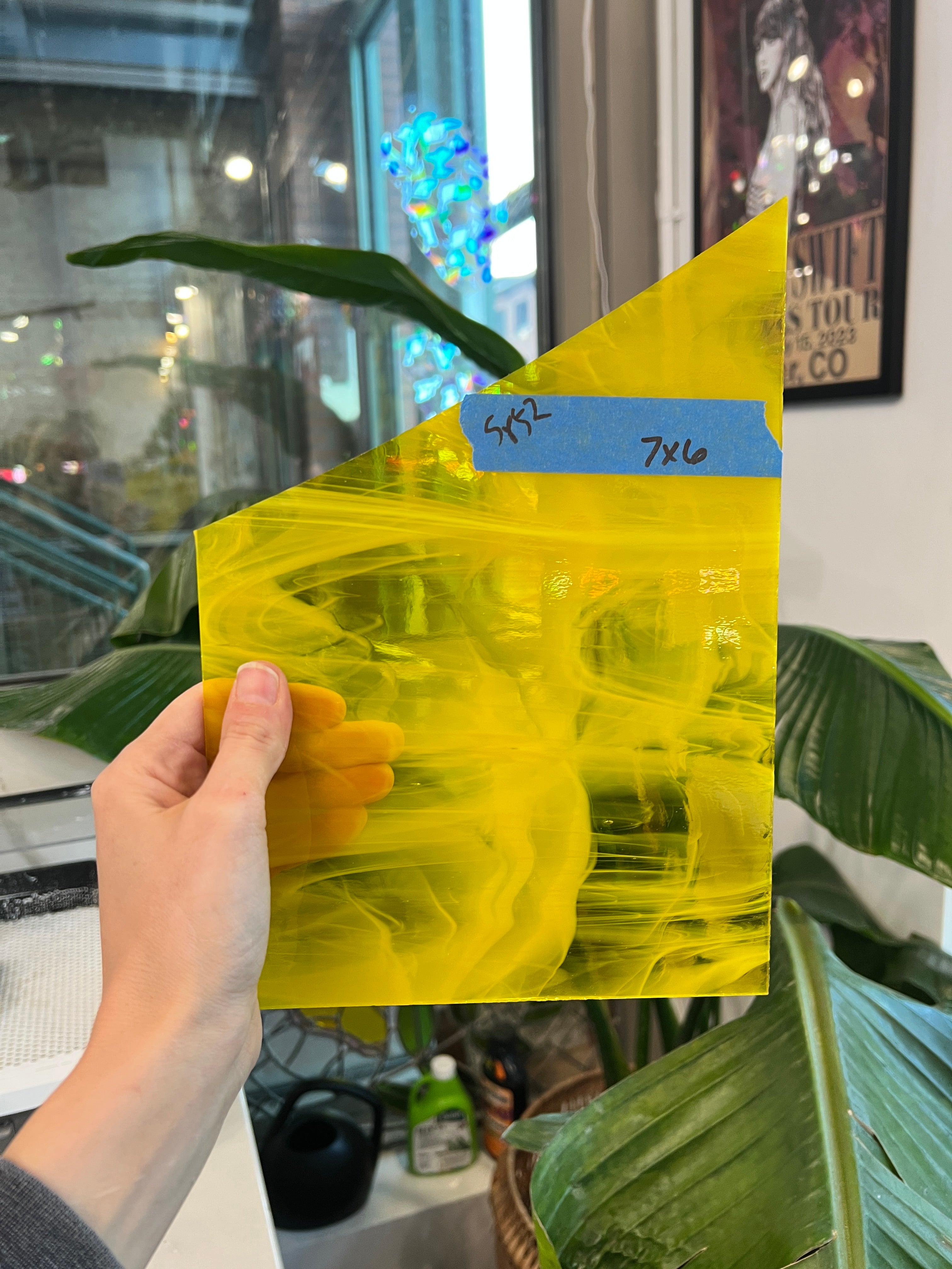 Yellow Clear Wispy Spectrum Sheet Glass Spectrum SP52 (7x6in)