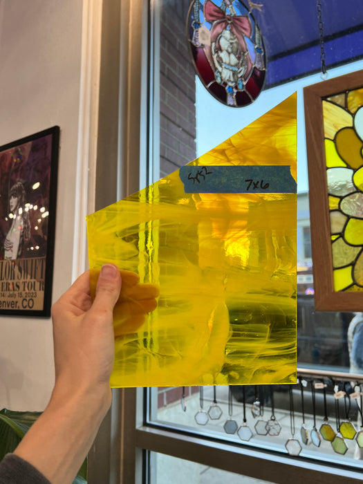 Yellow Clear Wispy Spectrum Sheet Glass Spectrum