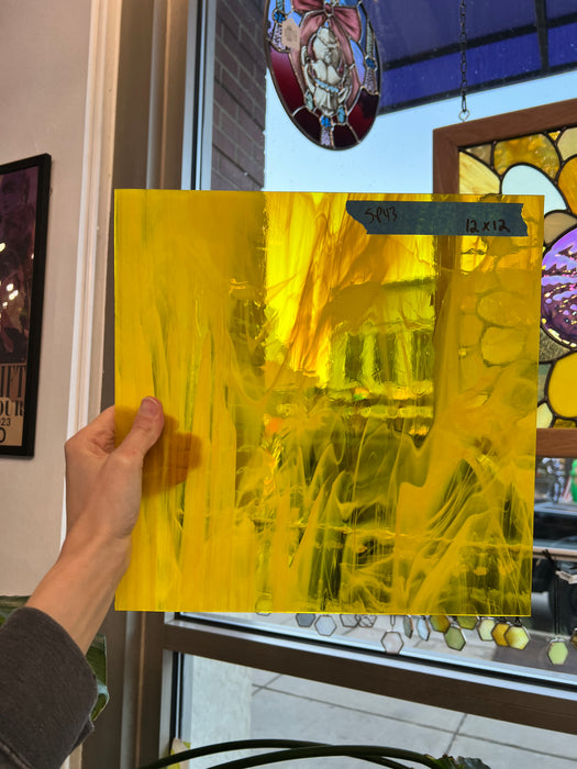Yellow Clear Wispy Spectrum Sheet Glass Spectrum