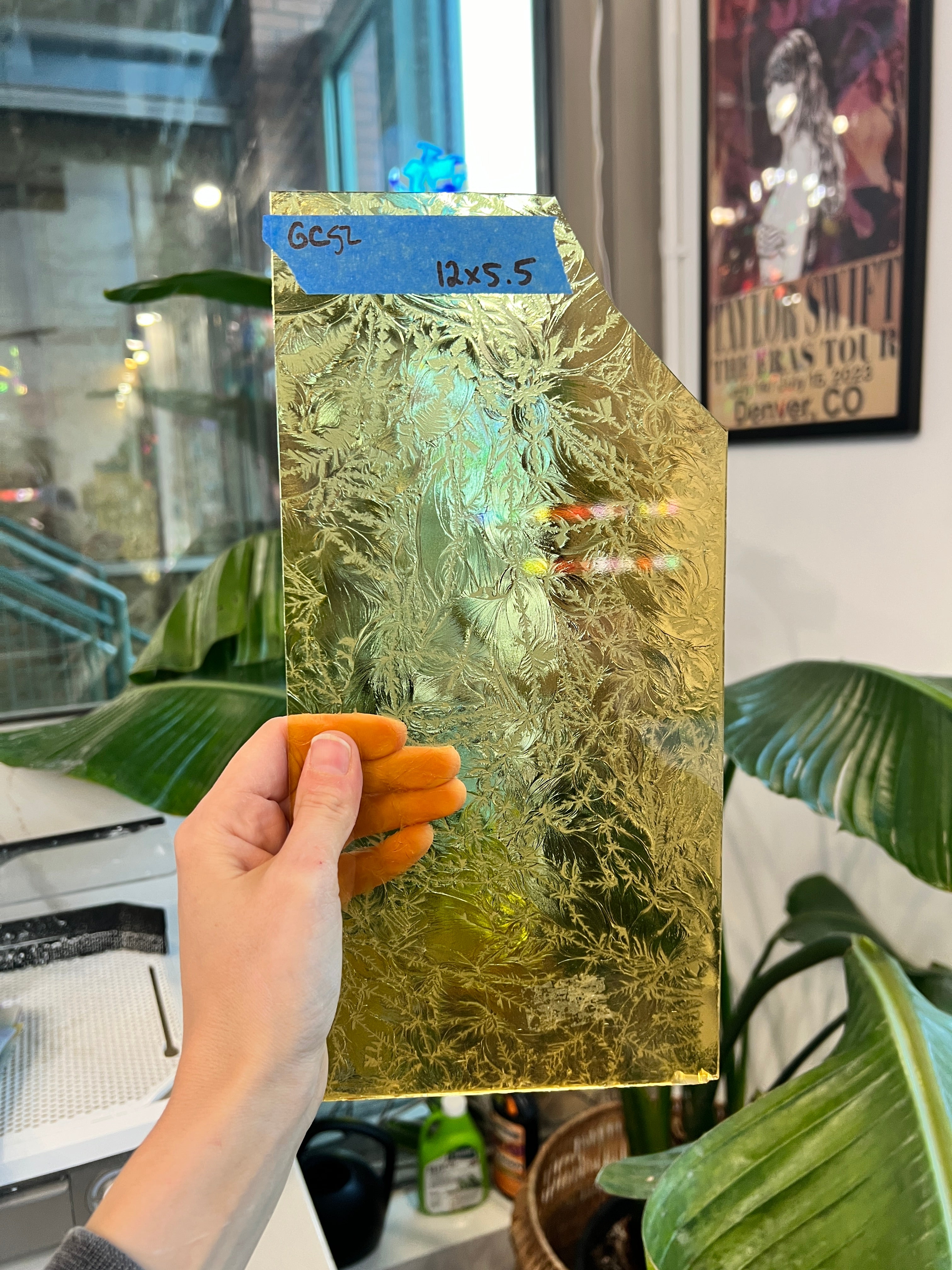 Yellow/Light Amber Glue Chip Sheet Glass Colorado Glassworks GC52 (12x5.5in)