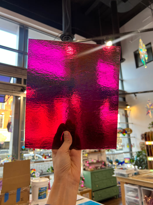 Iridescent Fuchsia Pink Bullseye Fusible 90 COE (BE 1332 31F) Colorado Glass Works