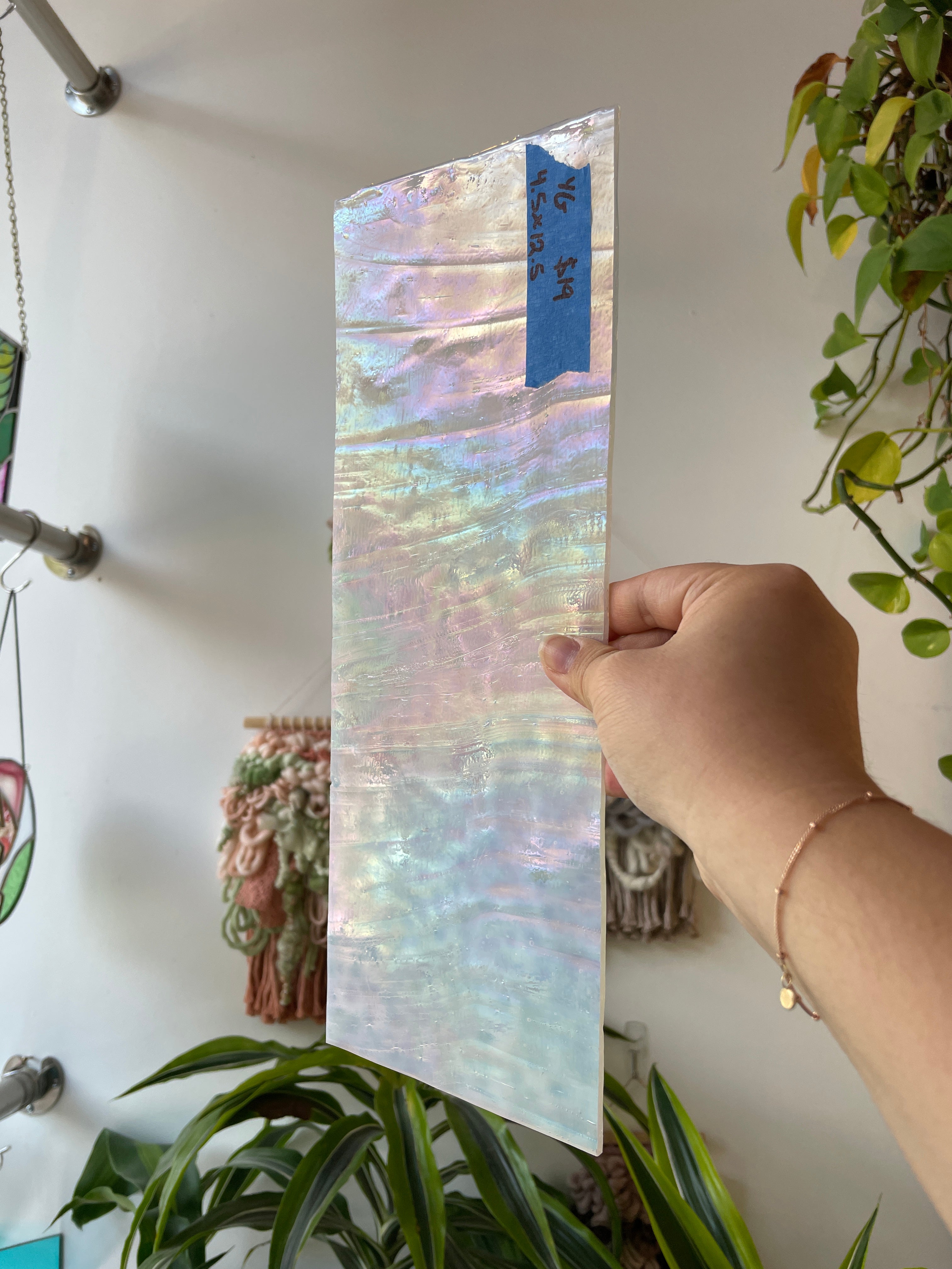Iridescent White Mottled Youghiogheny
