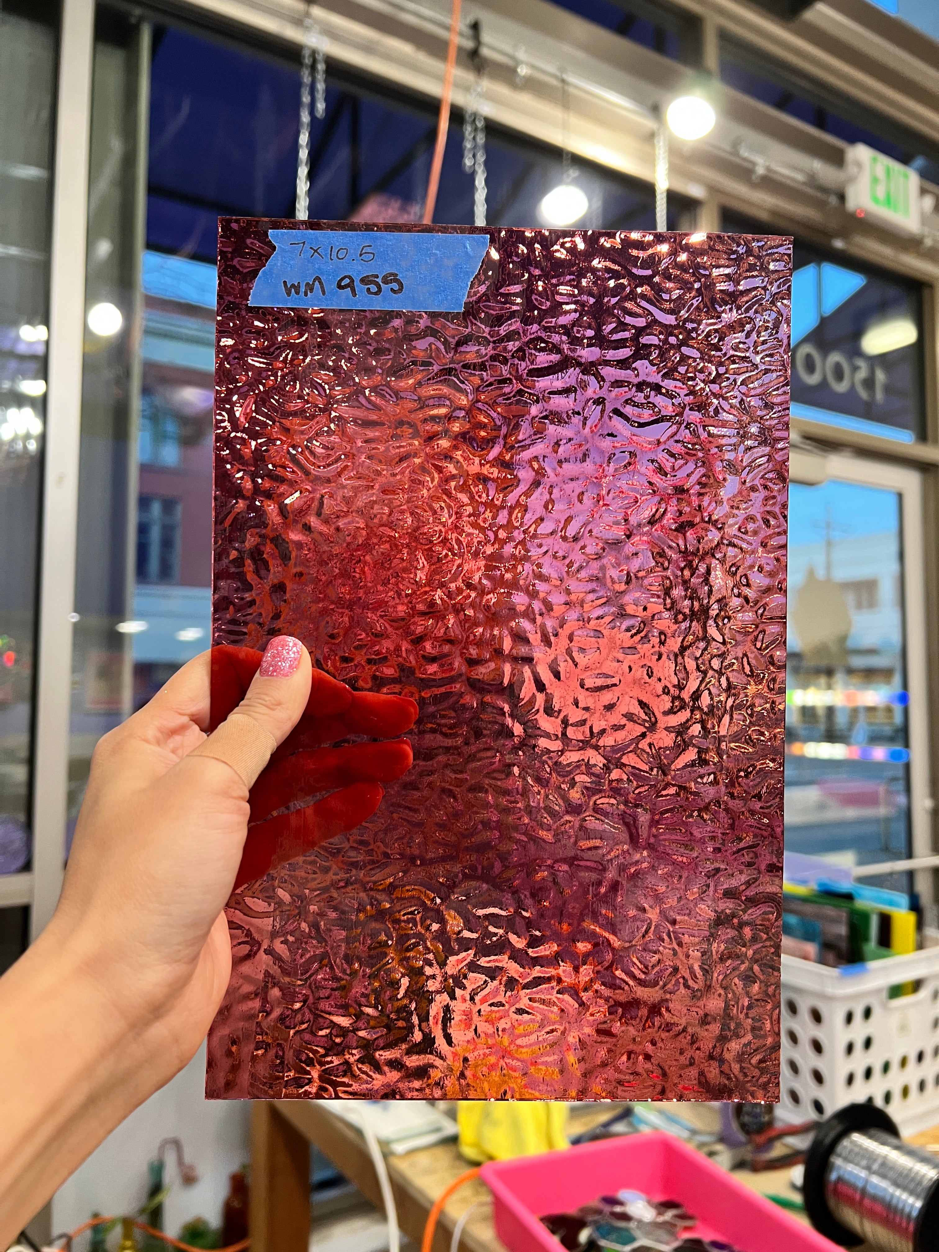 Transparent Cranberry English Muffle Wissmach – Colorado Glass Works