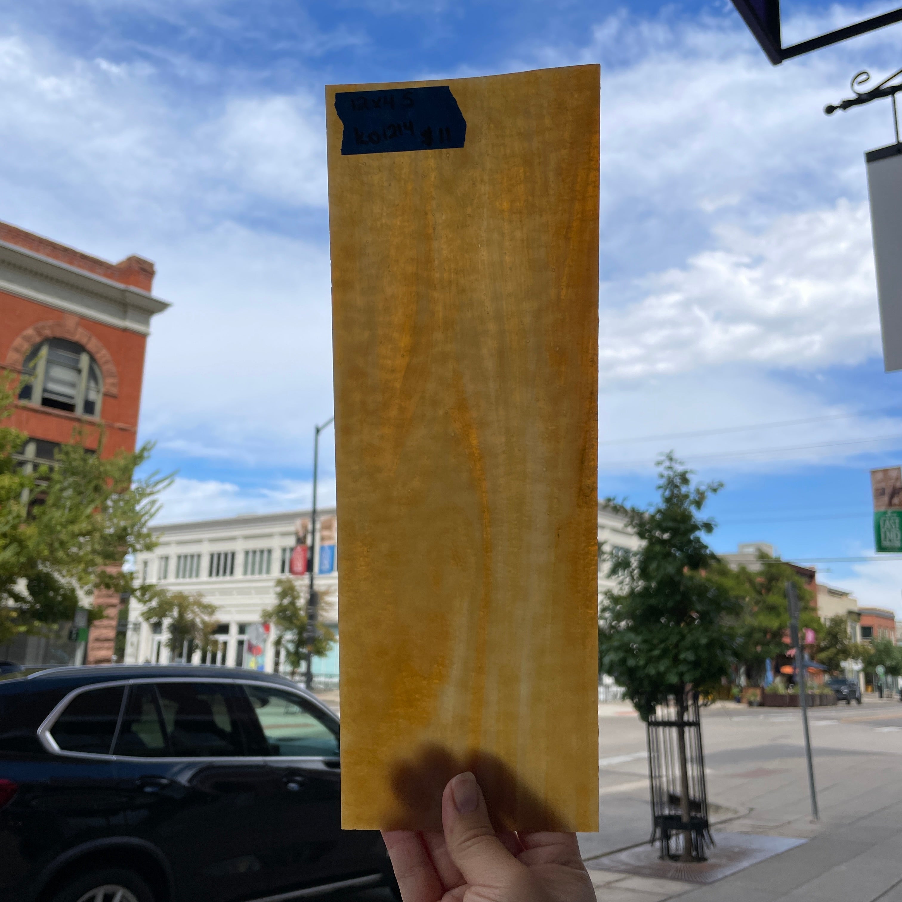 Medium Amber White Wispy Kokomo Sheet Glass Colorado Glassworks