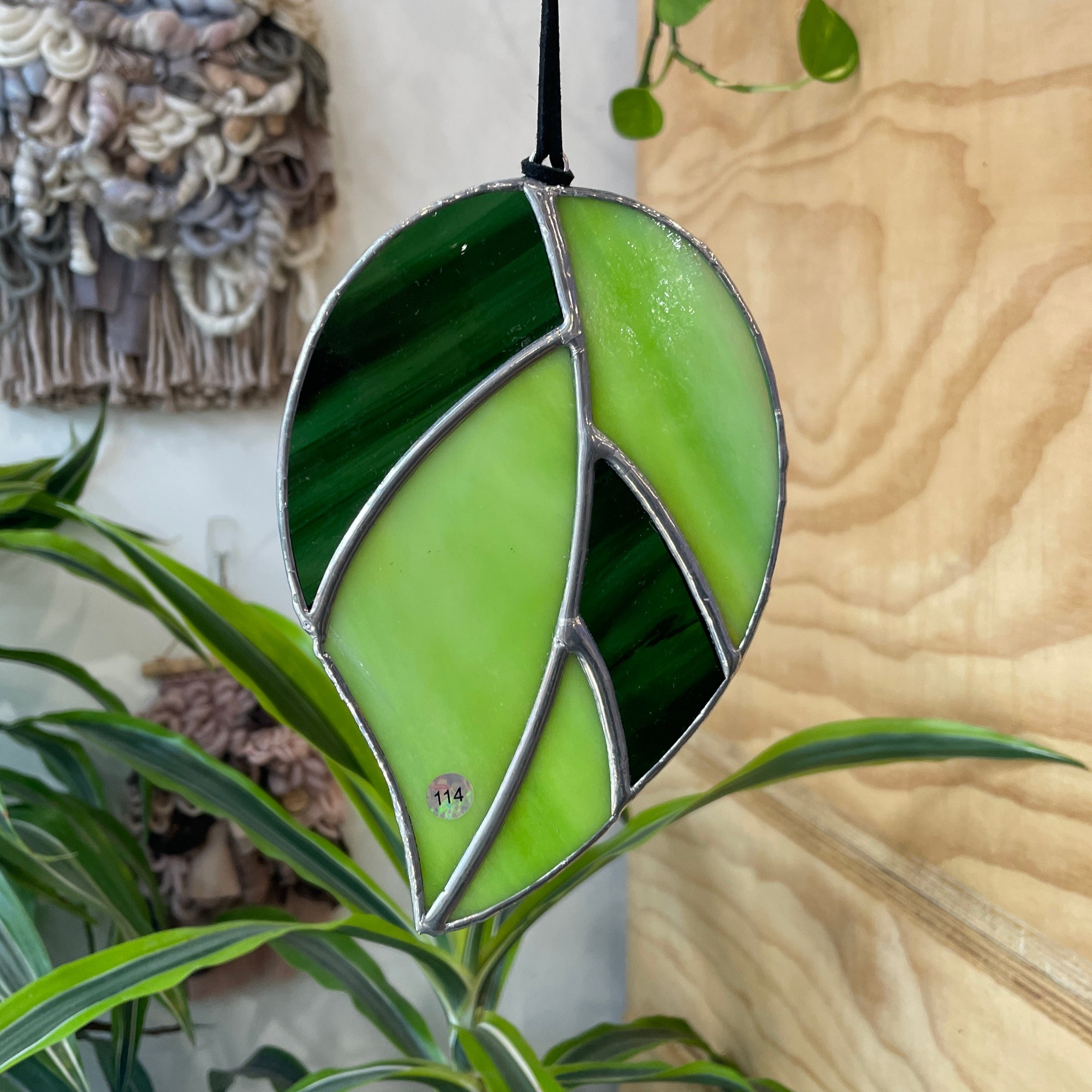 Pothos Leaf Colorado Glass Works
