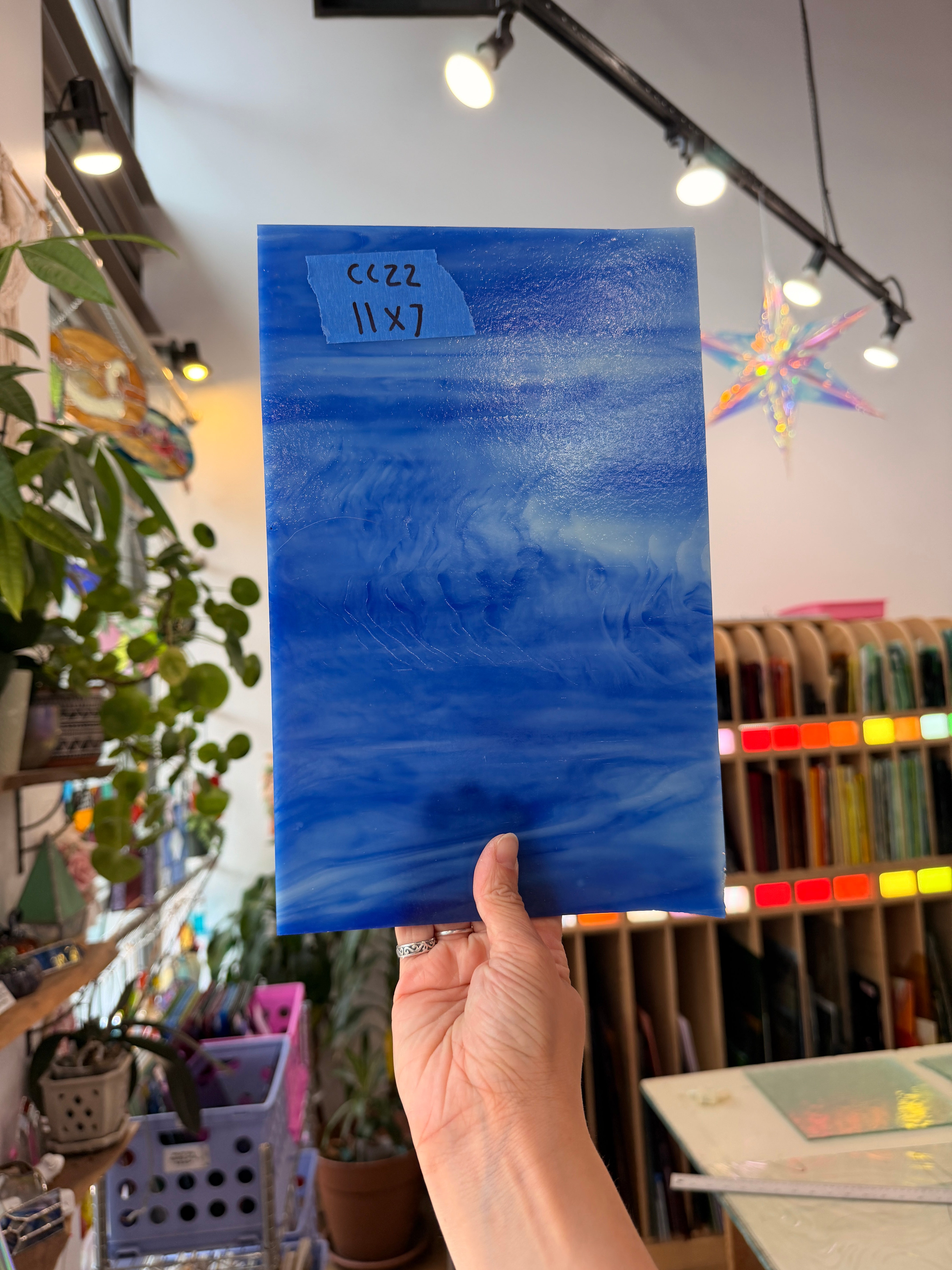 Blue White Wispy Sheet Glass Wissmach CC22 (11x7in)