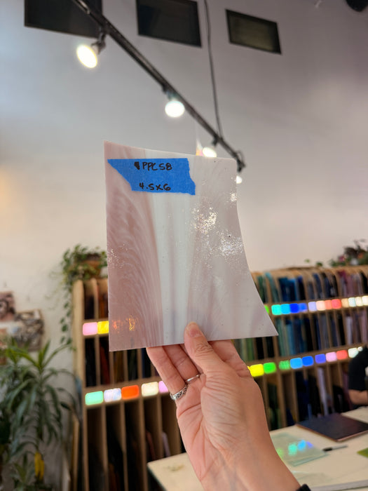 Pink White Mauve Wispy Spectrum Sheet Glass Spectrum Glass PPC58 (6x4.5in)