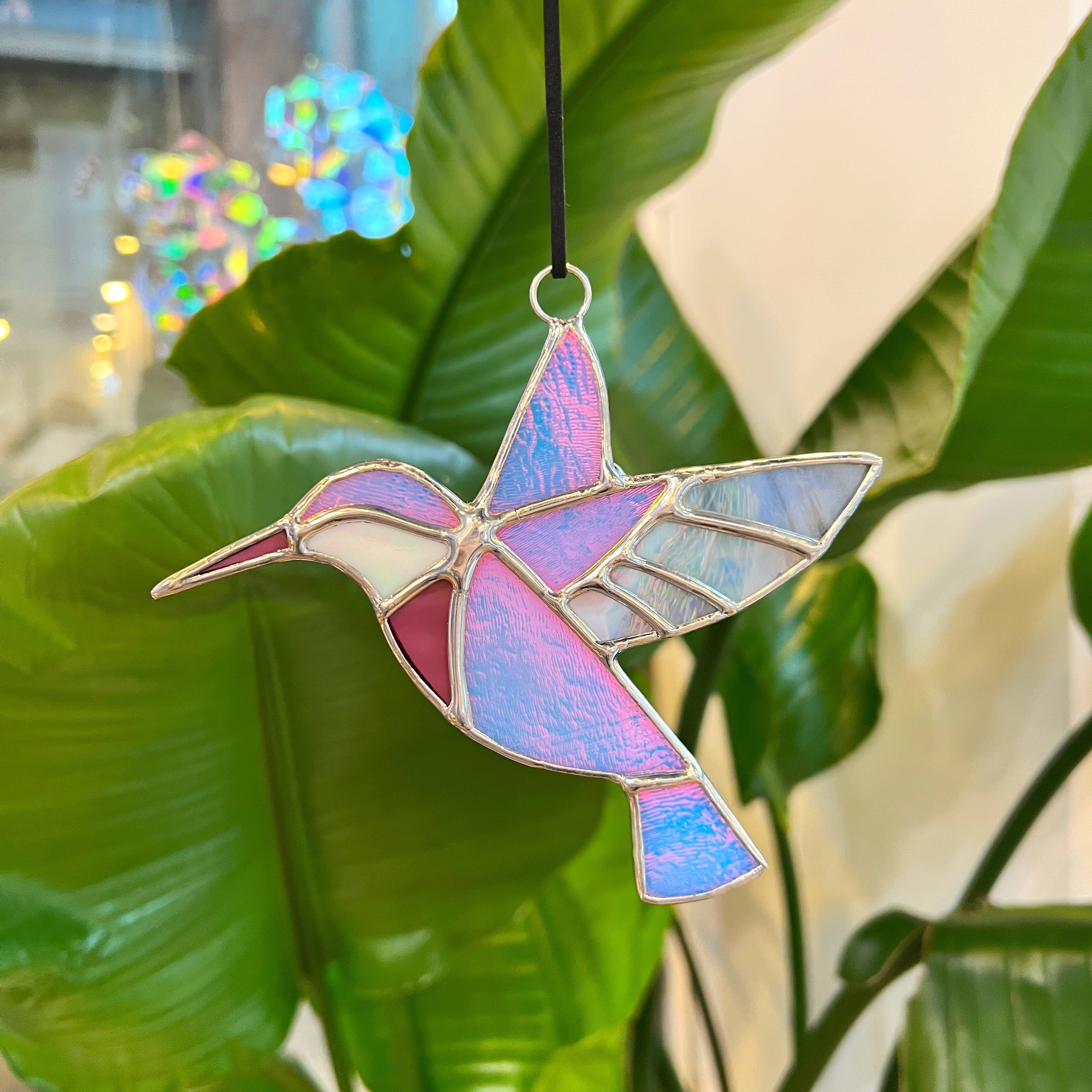 Small Perwinkle Hummingbird