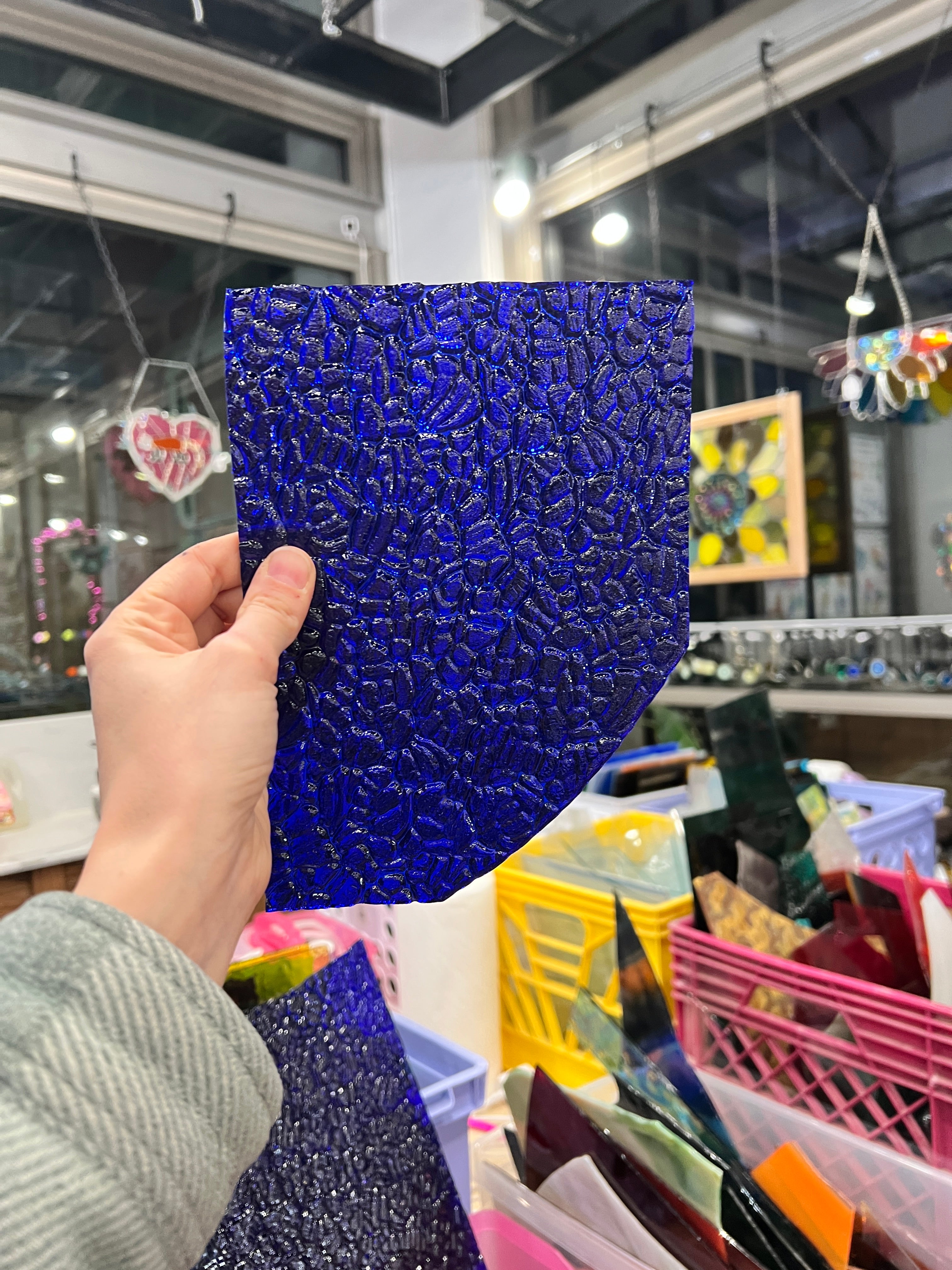 Figure C Cobalt Blue Wissmach (WI 220) Sheet Glass Colorado Glassworks 7x4.5in (WM-29608526)