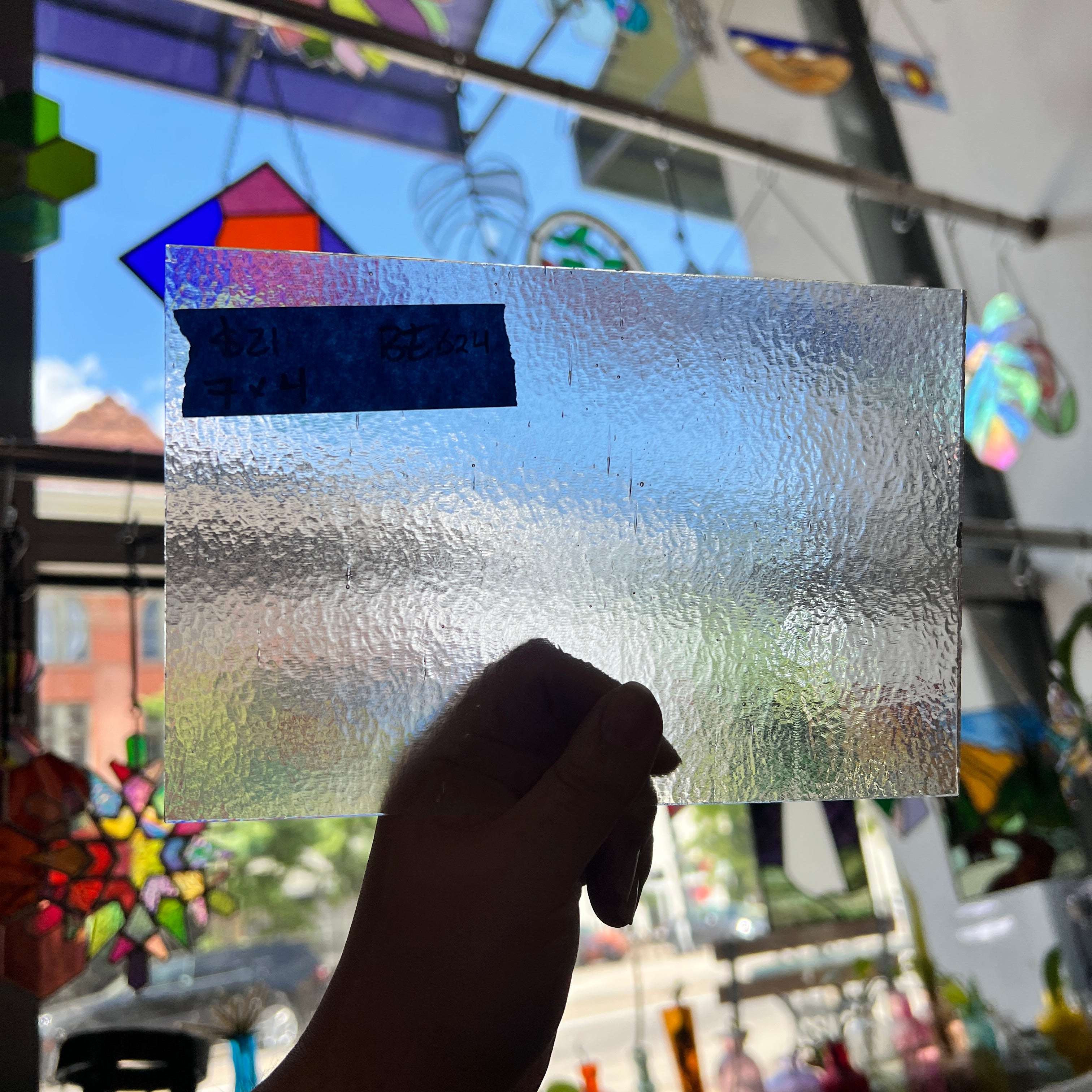 Vintage Light Sheen Transparent Clear Bullseye Sheet Glass Bullseye