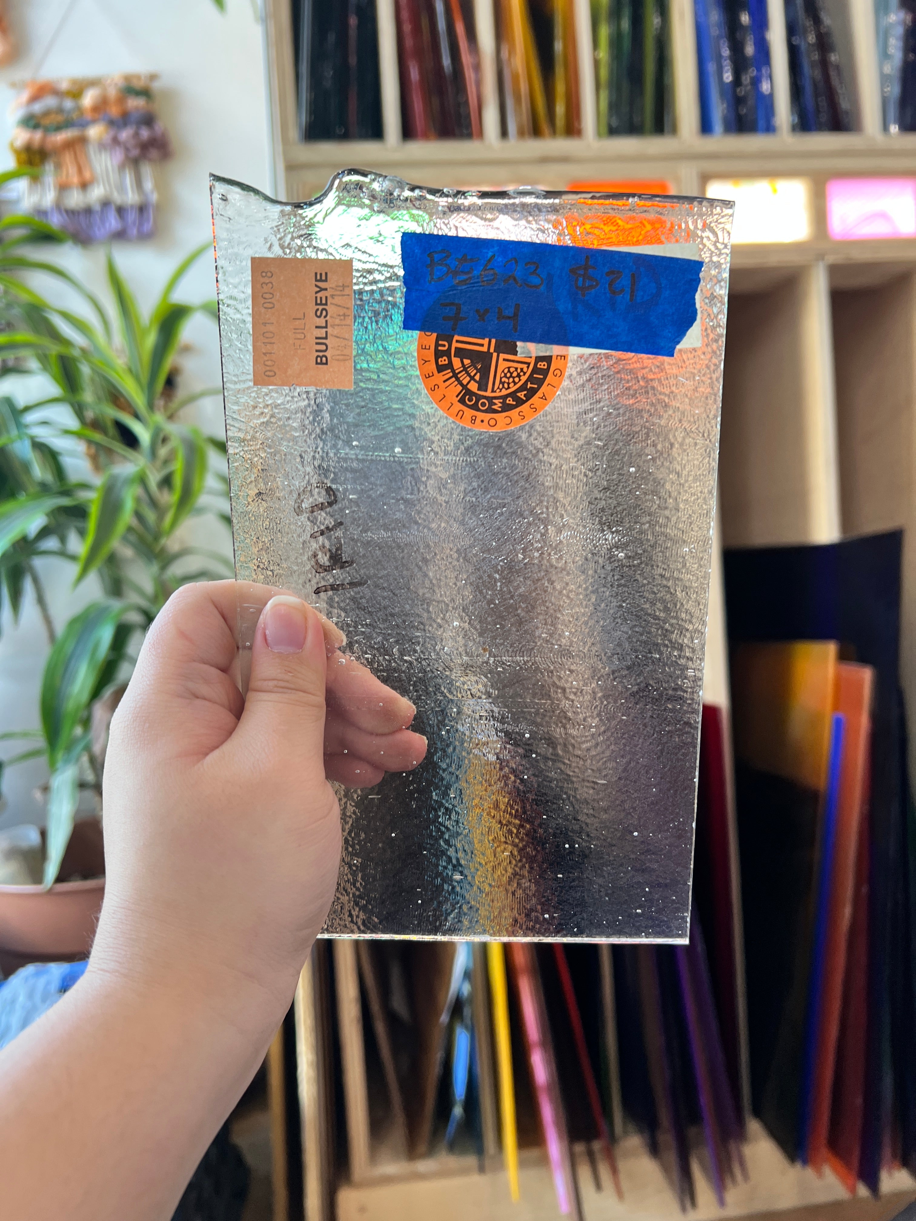 Vintage Light Sheen Transparent Clear Bullseye Sheet Glass Bullseye BE623 (7x4in)