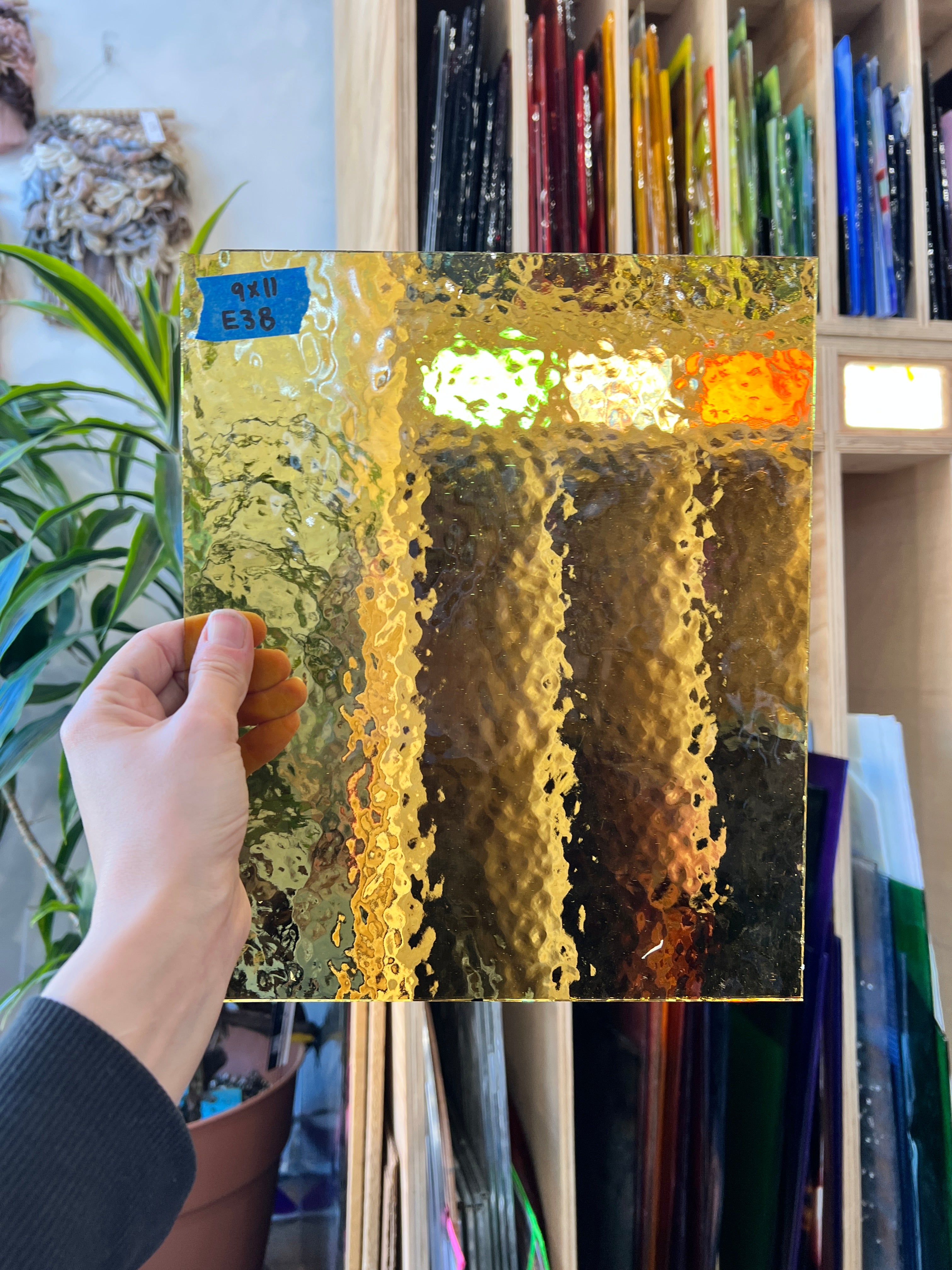 Yellow Vintage Hammered Sheet Glass Spectrum E38 (9x11in)