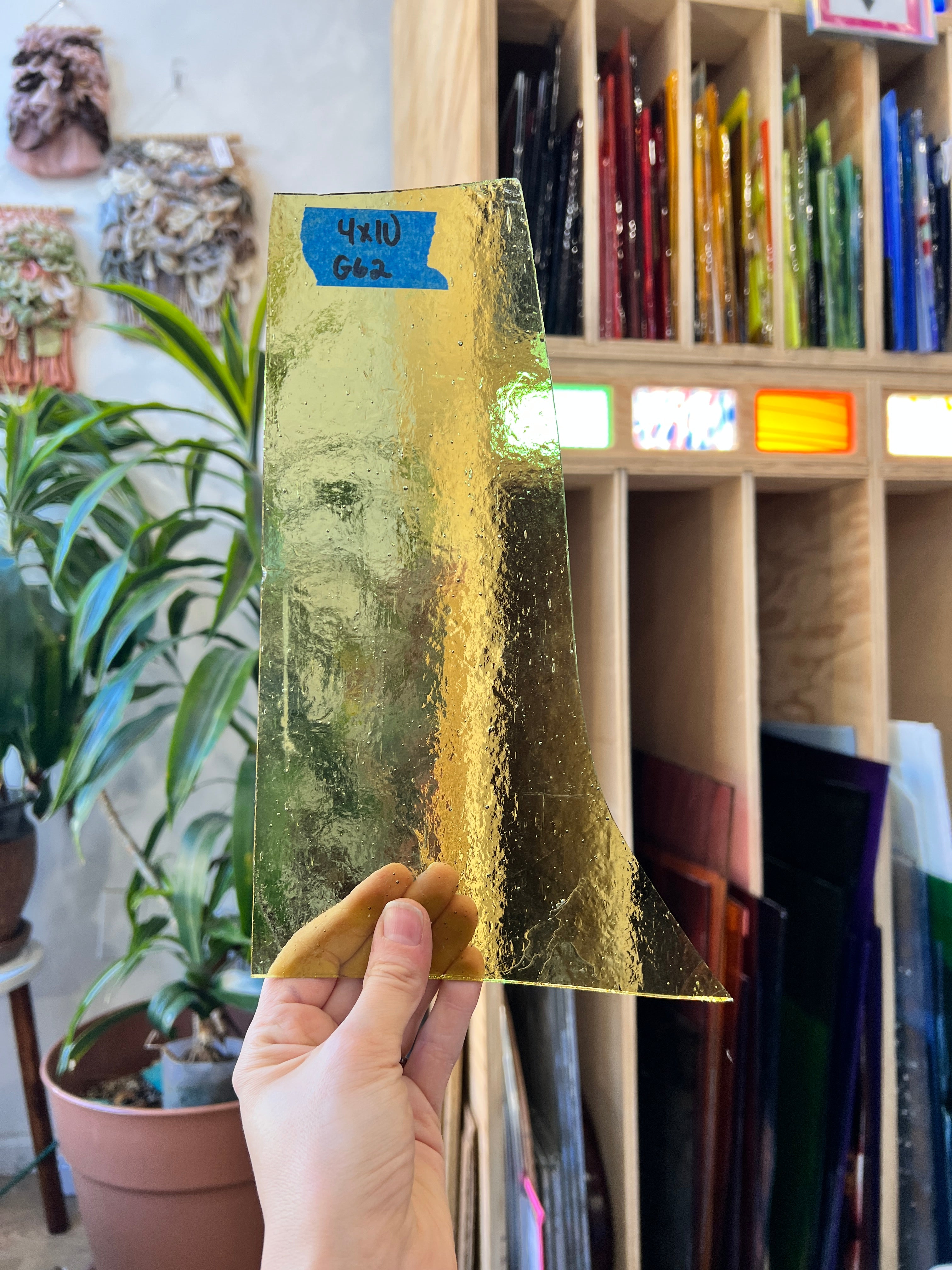 Light Amber Transparent Kokomo