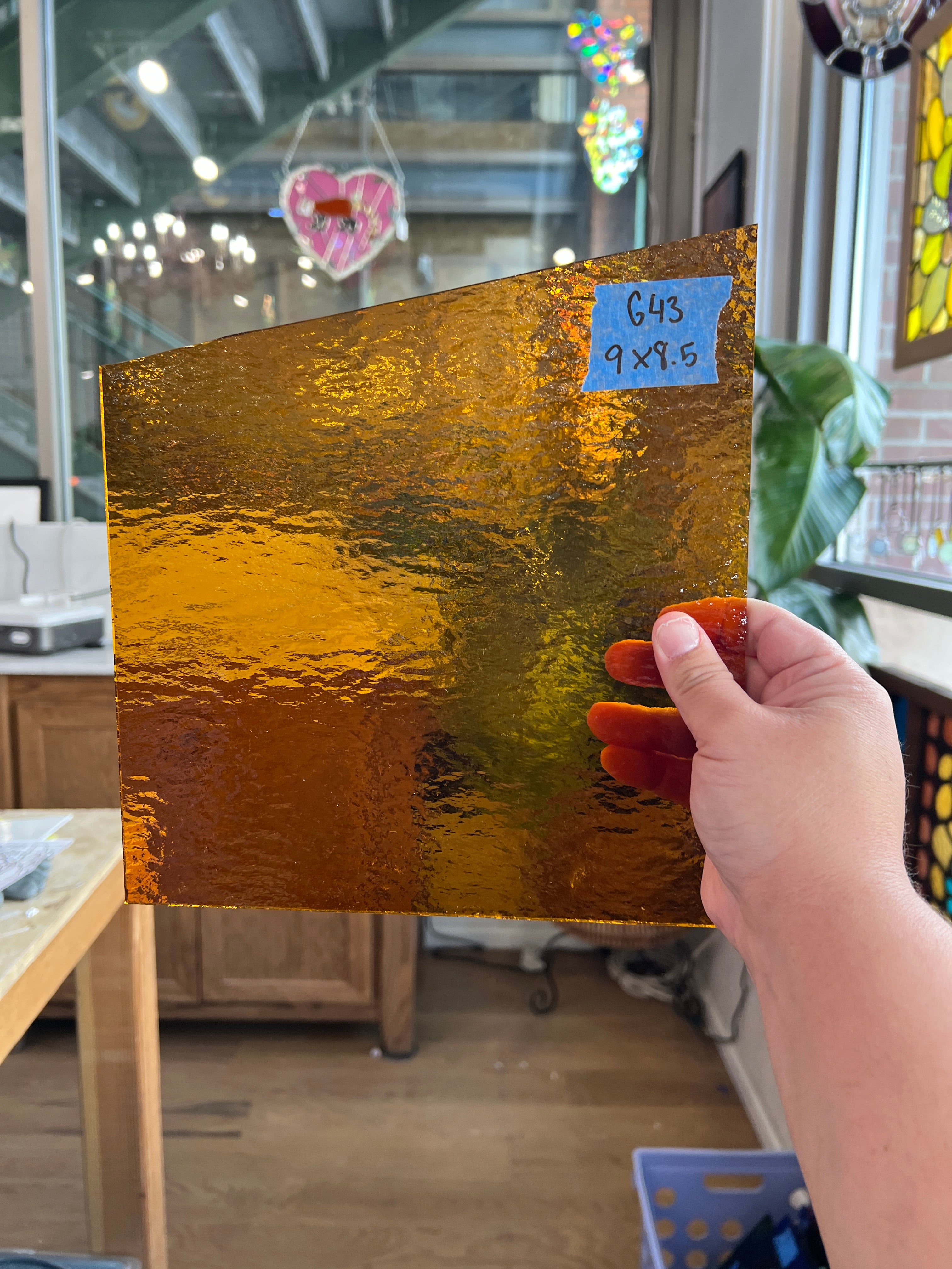 Medium Amber Rough Roll Spectrum Sheet Glass Colorado Glassworks 9x8.5in (SP-68516653)
