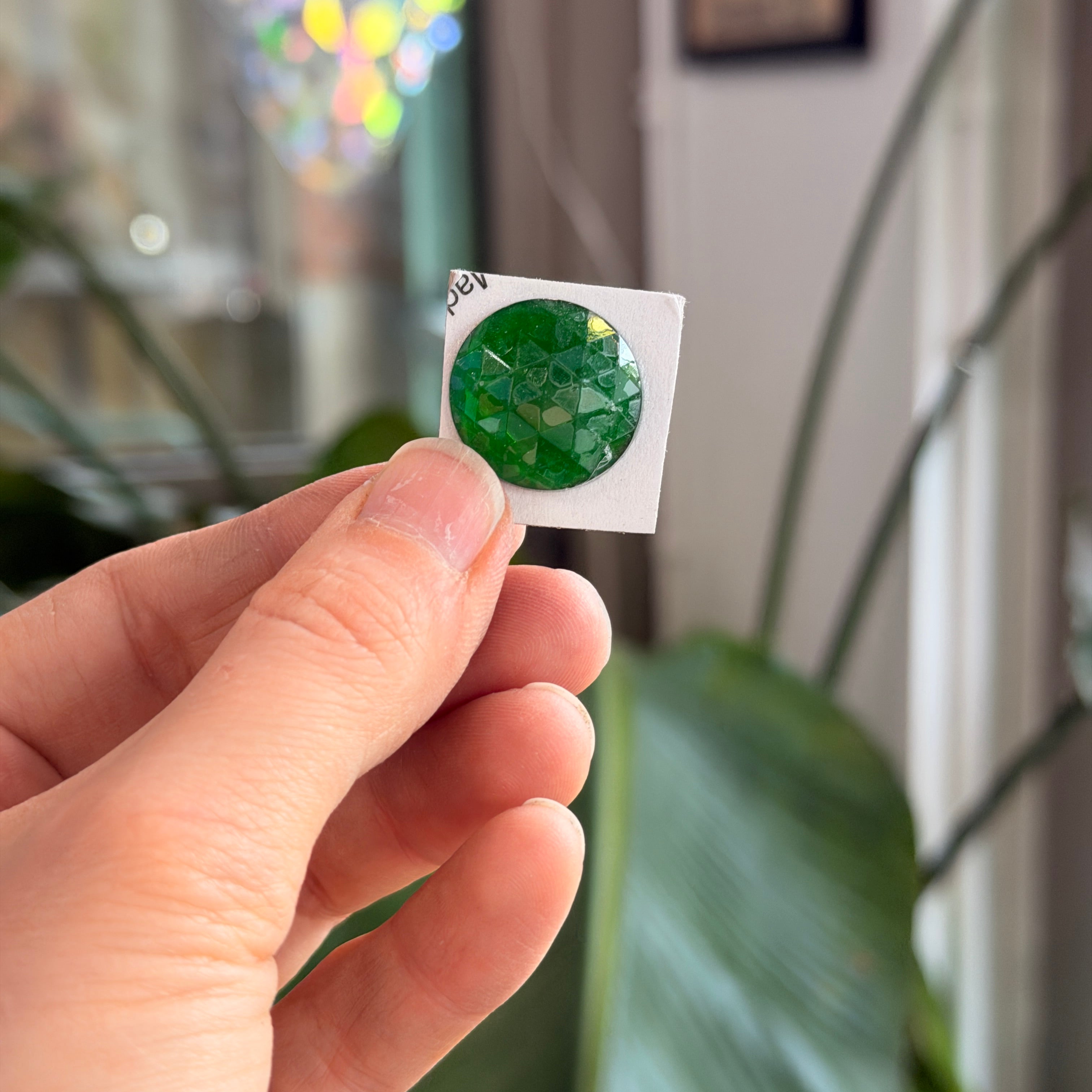 Green Jewel - Round (20mm)