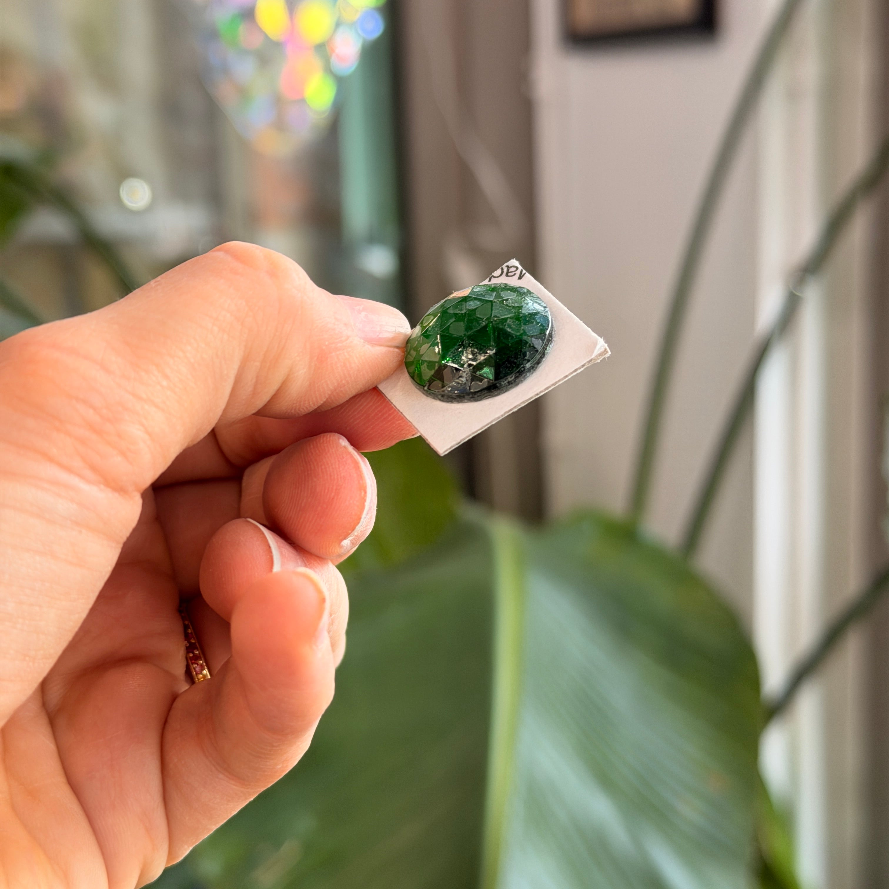 Green Jewel - Round (20mm)