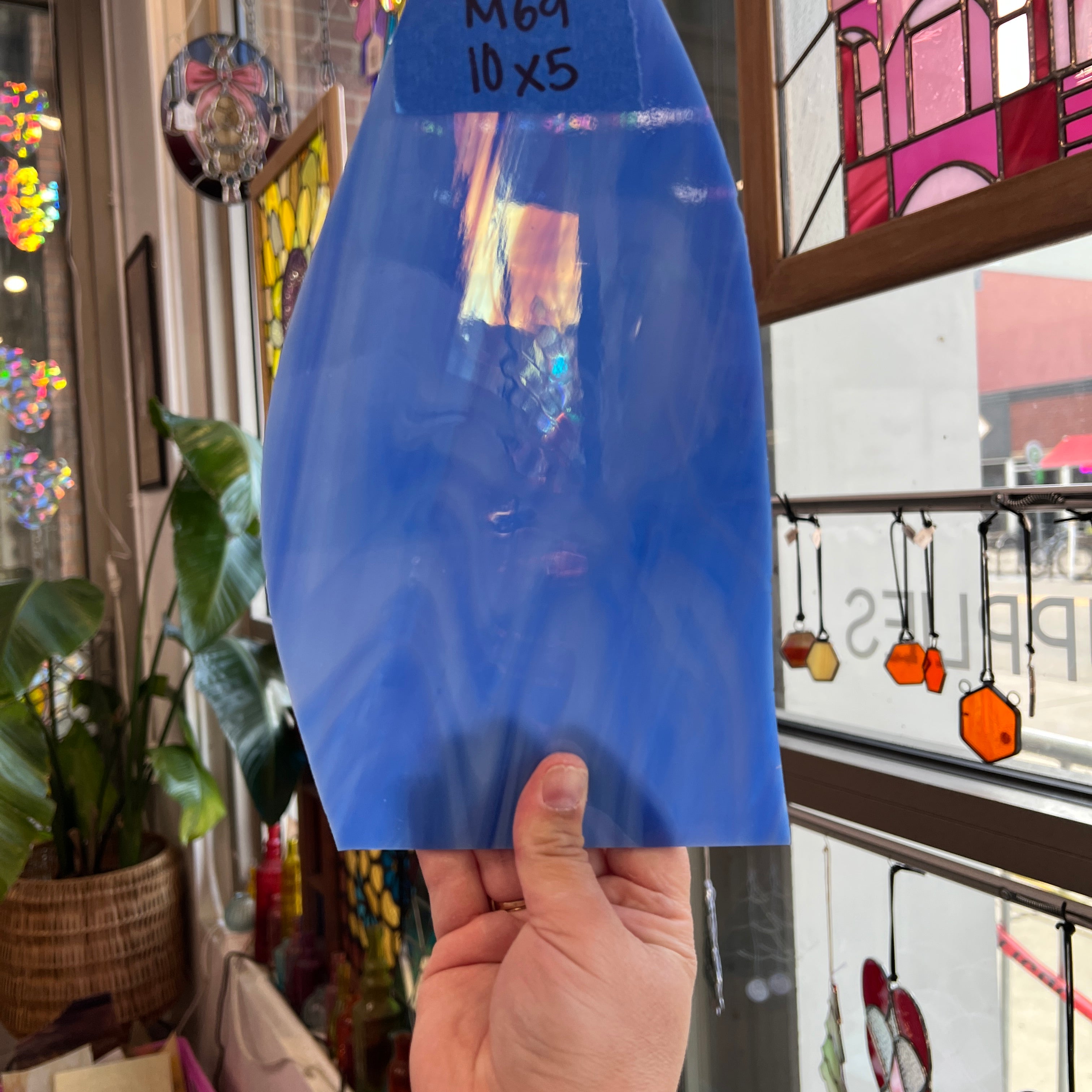 Medium Blue White Wispy Spectrum Sheet Glass Bullseye