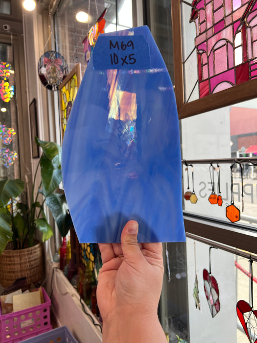 Medium Blue White Wispy Spectrum Sheet Glass Bullseye