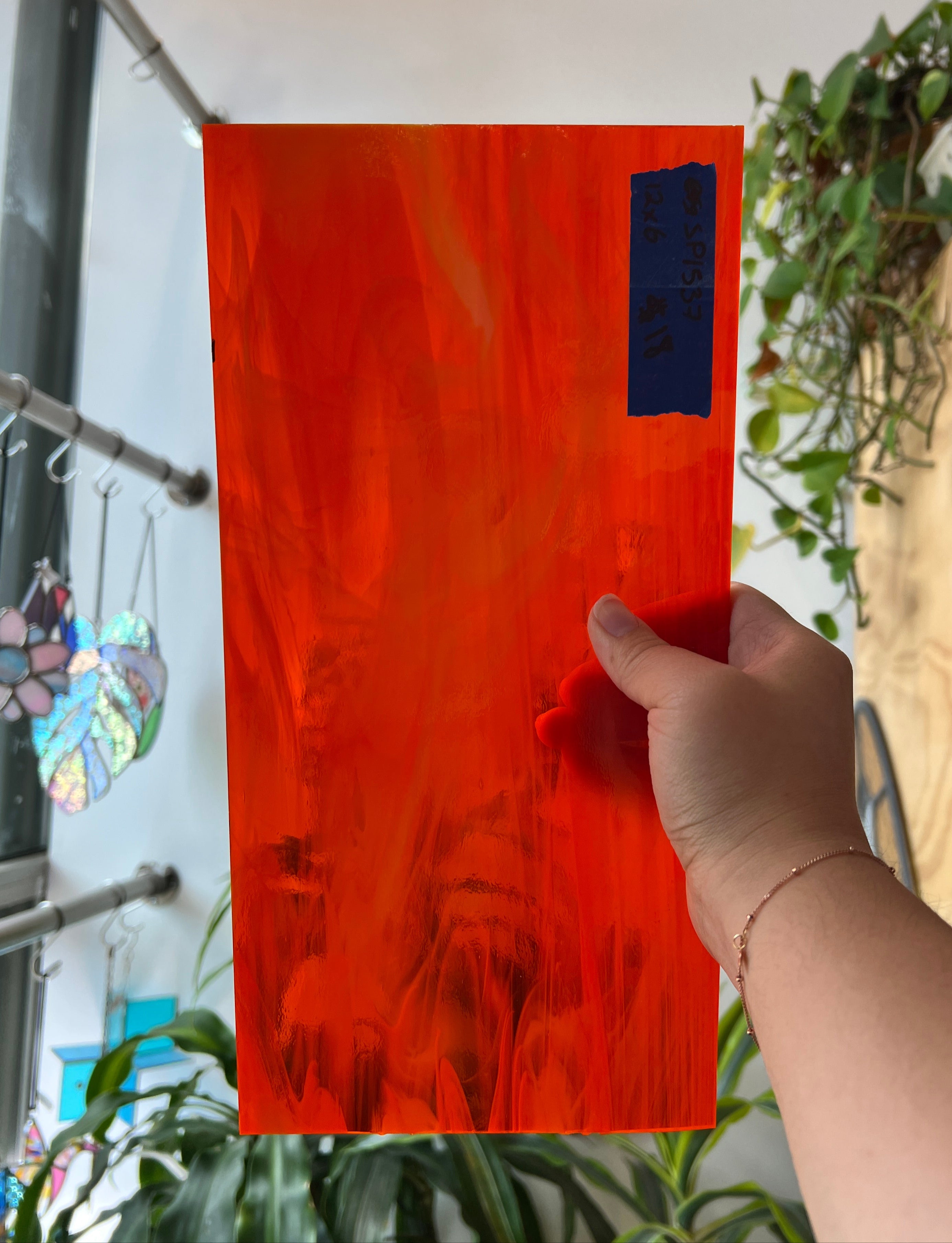 Wispy Bright Orange Spectrum