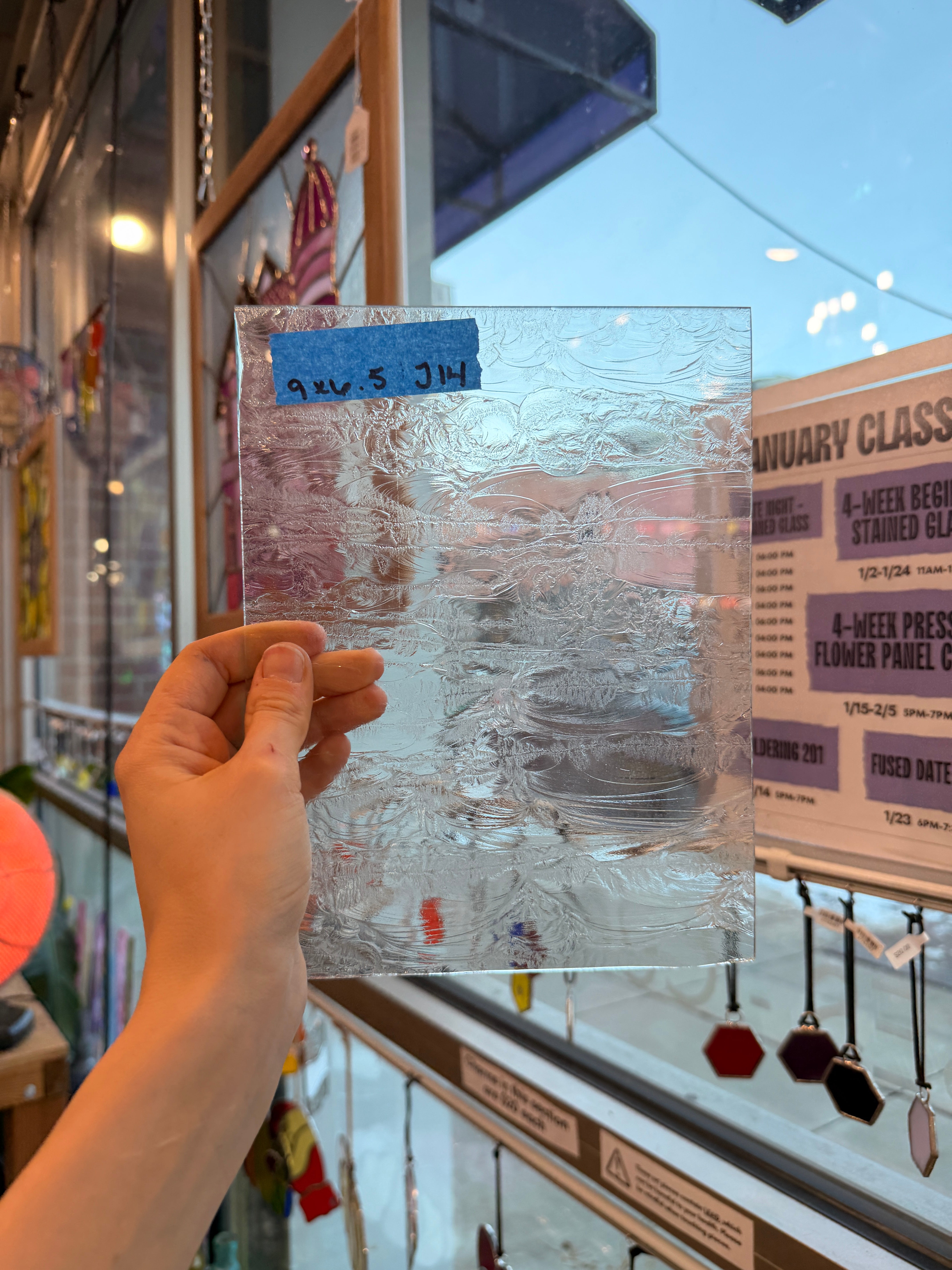 Clear Glue Chip Texture Sheet Glass Colorado Glassworks 9x6.5in (GC-03428141)