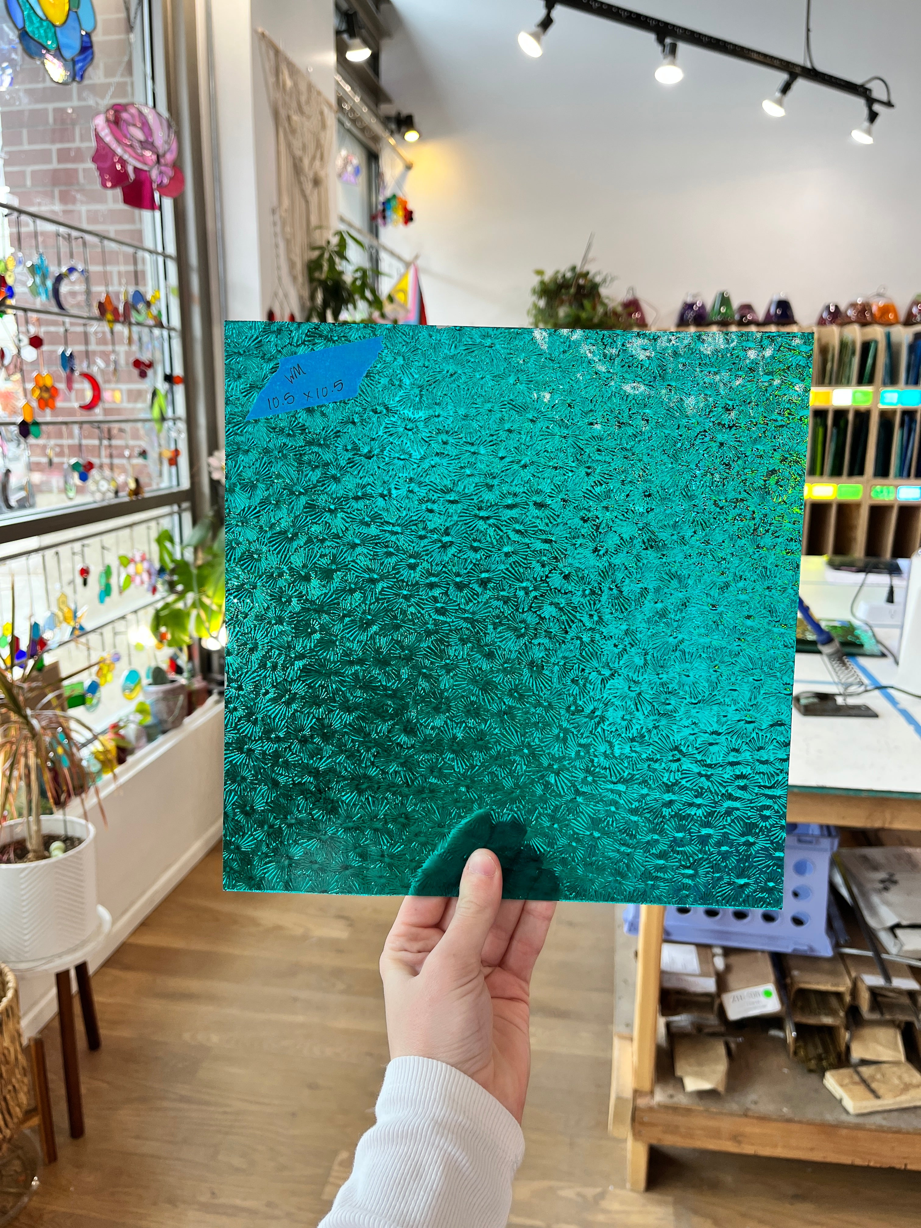 Robin's Egg Teal Florentine Wissmach (WI 25 FLOR) Sheet Glass Unknown