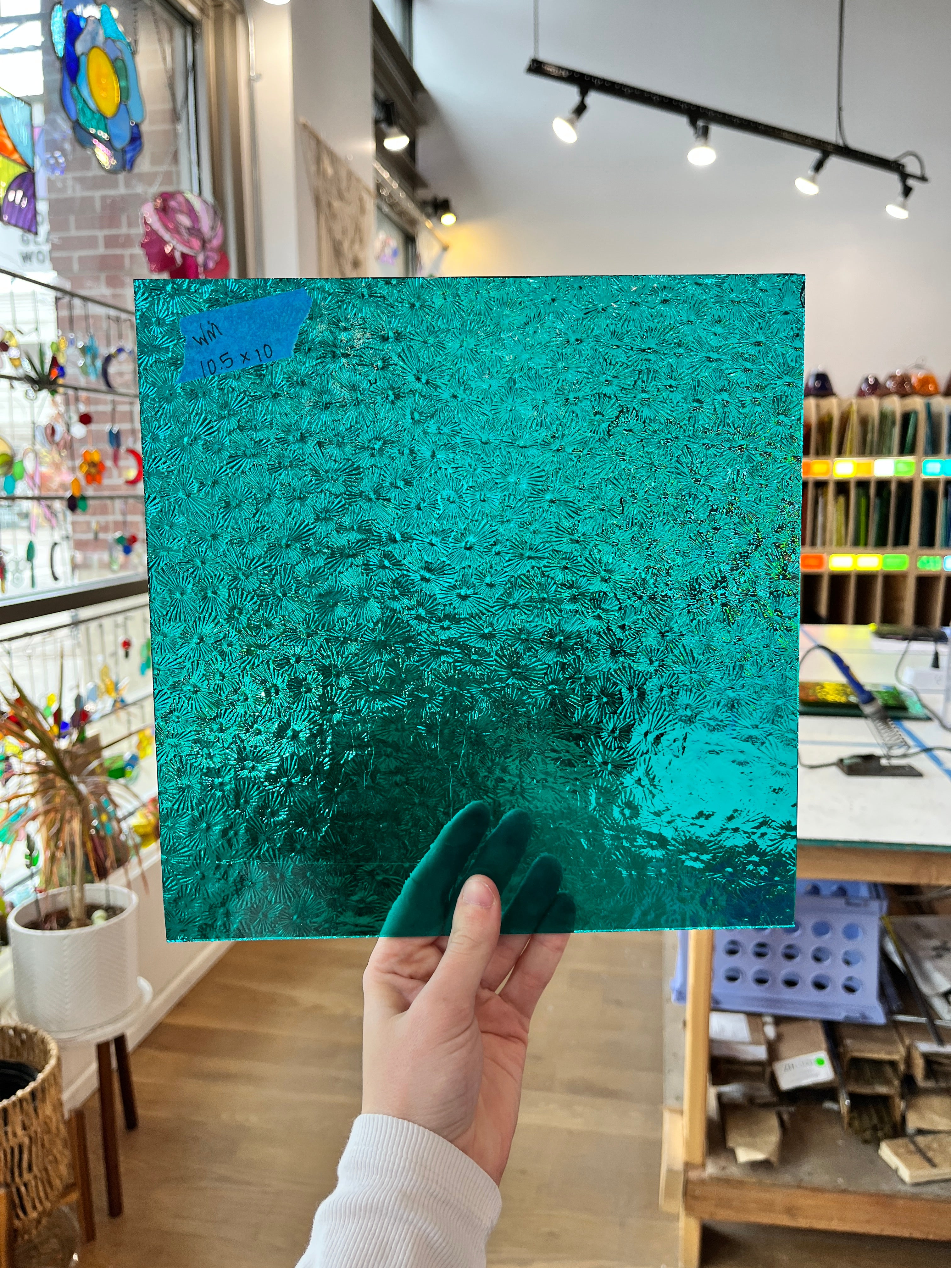 Robin's Egg Teal Florentine Wissmach (WI 25 FLOR) Sheet Glass Unknown