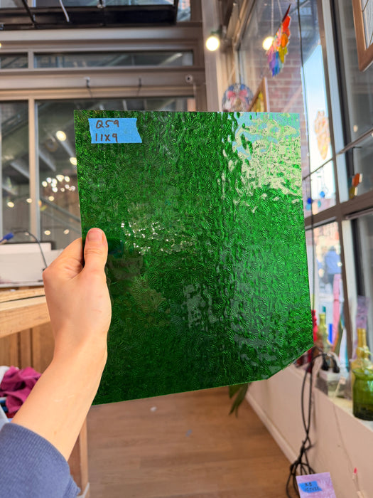 Shamrock/Medium Green Florentine Wissmach Sheet Glass Colorado Glassworks Q59 (11x9in)