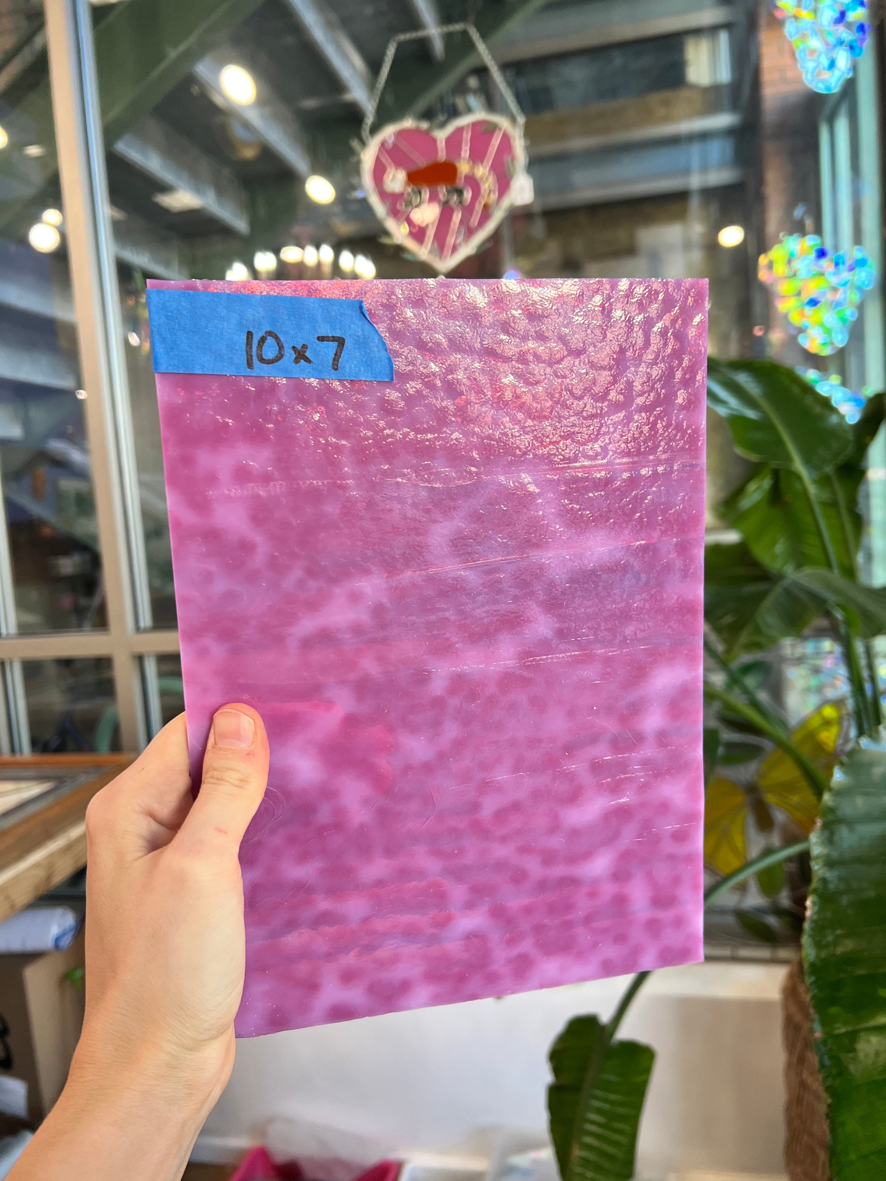 Hot Pink Vintage 90s Mottled Curious Bullseye