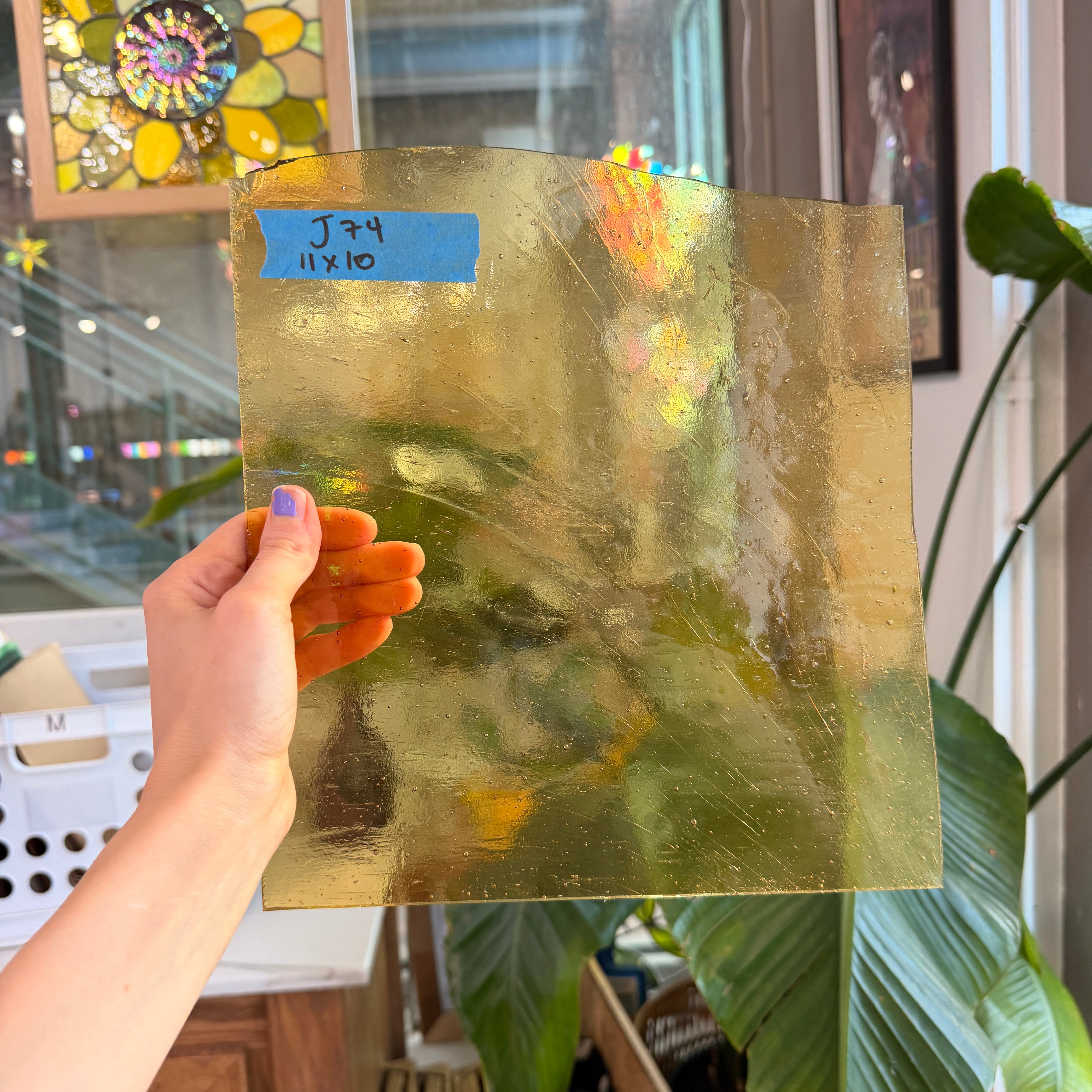Light Amber Transparent Kokomo Sheet Glass Kokomo Glass 11x10in (KO-76610861)