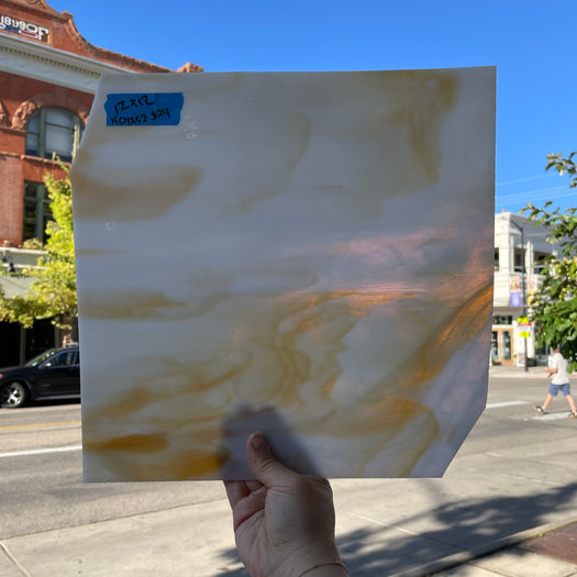 Light Caramel White Wispy Kokomo Sheet Glass Colorado Glassworks