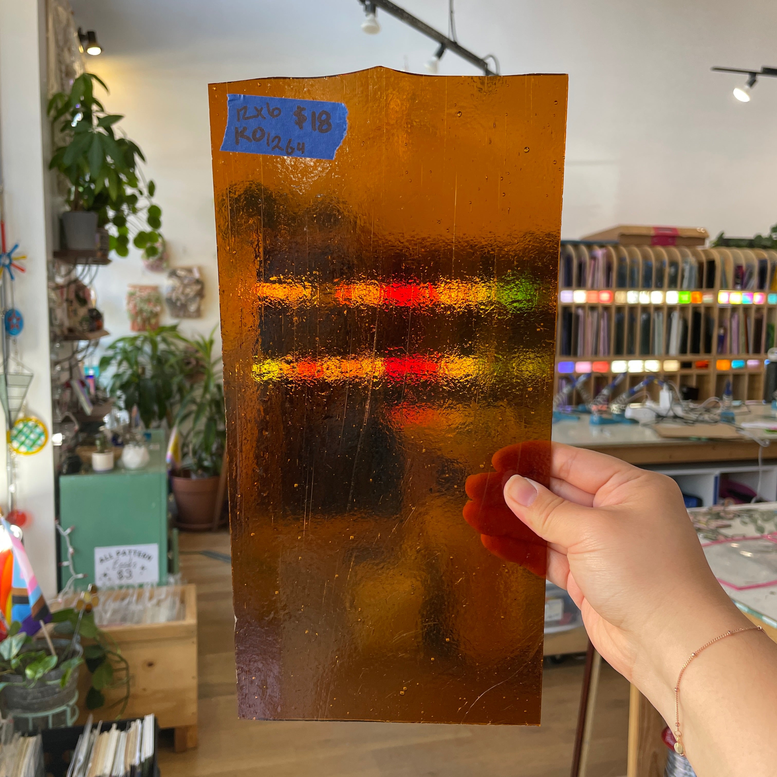 Medium-Dark Amber Kokomo