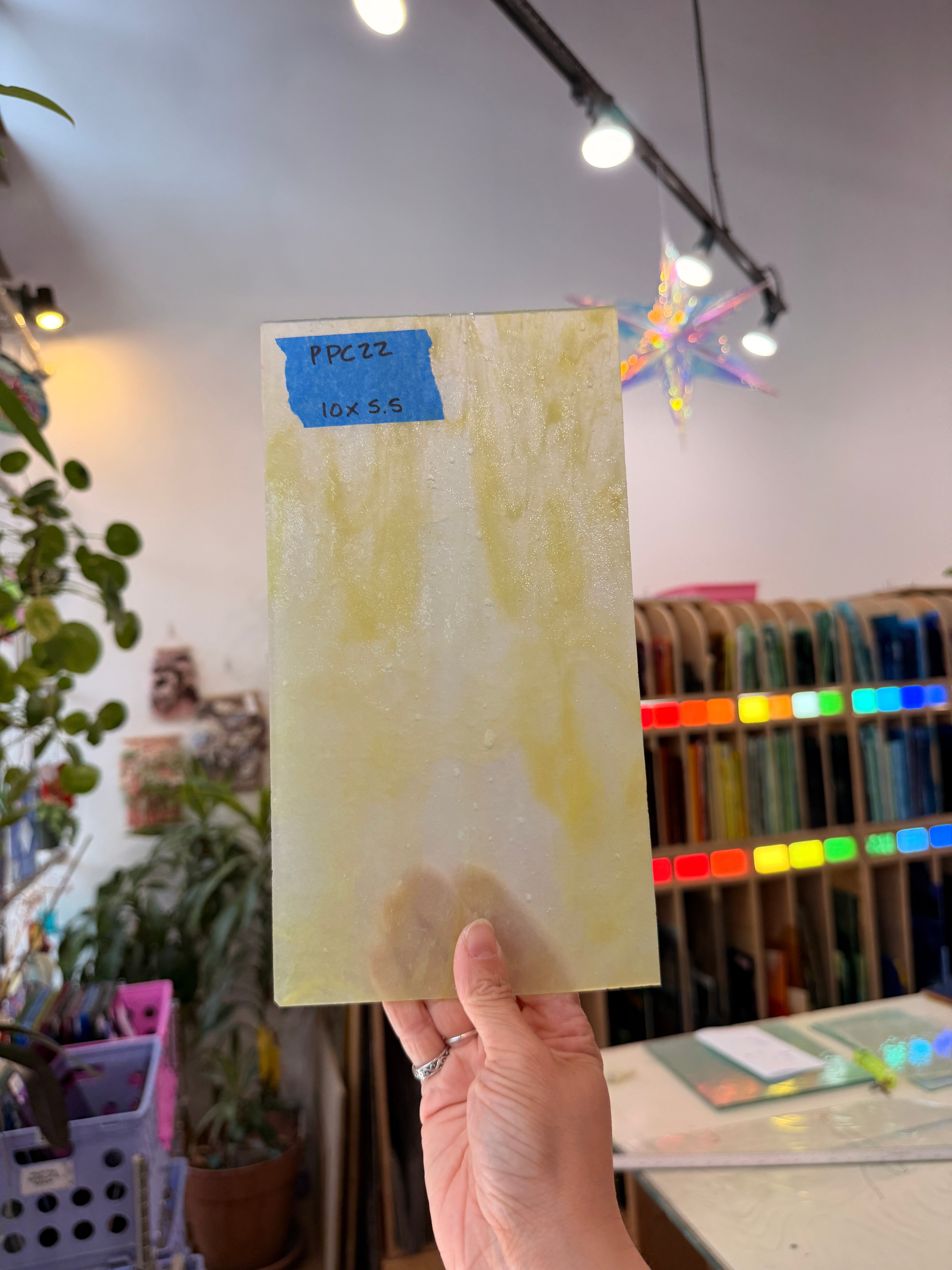 White Clear Wispy Stipple Sheet Glass Colorado Glassworks