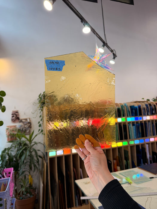 Transparent Light Amber Kokomo Sheet Glass Kokomo Glass 10x8.5in (KO-03821869)