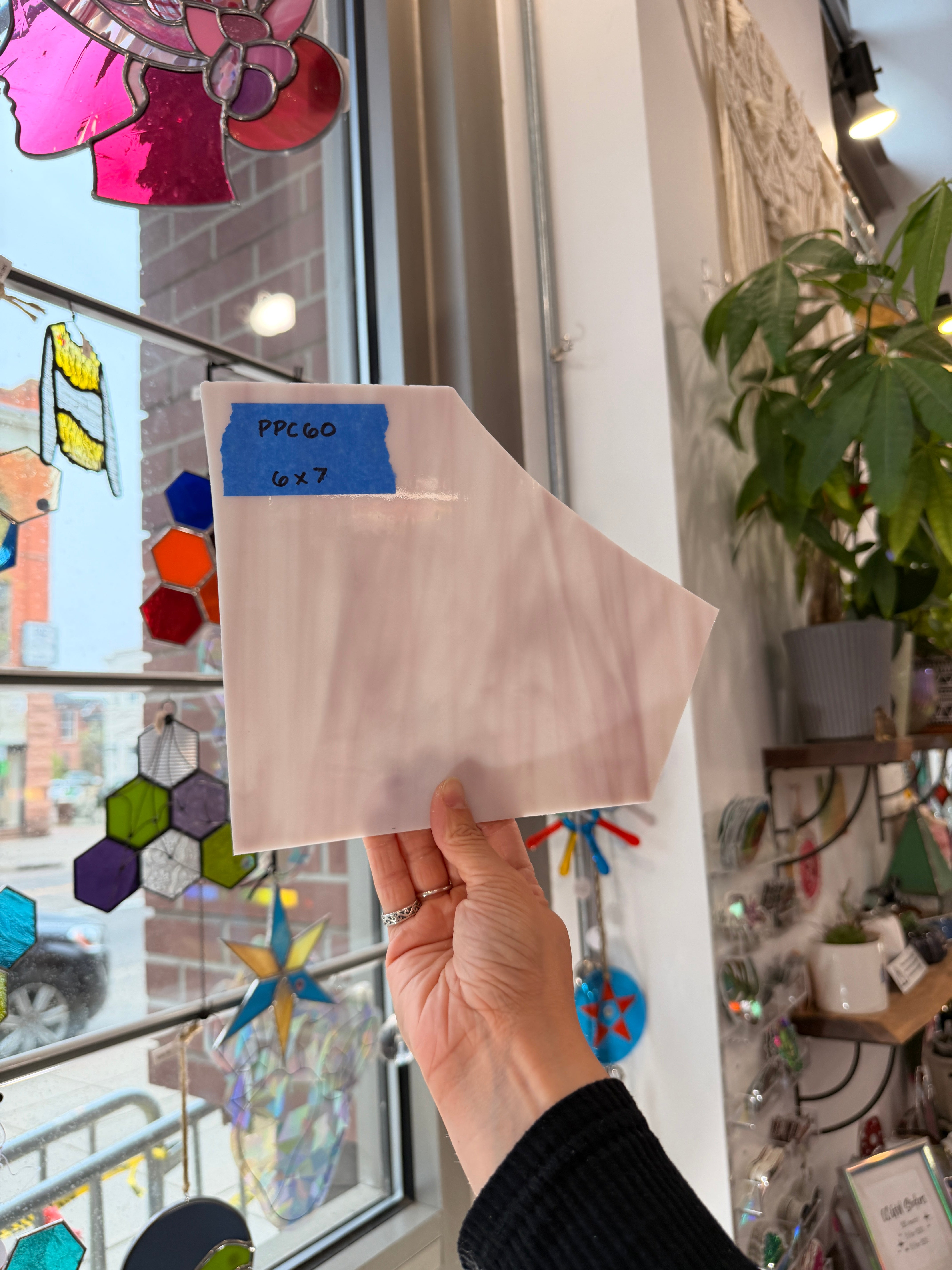 Pink White Mauve Wispy Spectrum Sheet Glass Spectrum Glass PPC60 (6x7inin)