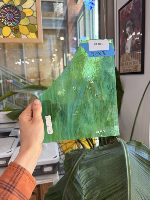 Vintage Green Wispy Armstrong – RA106