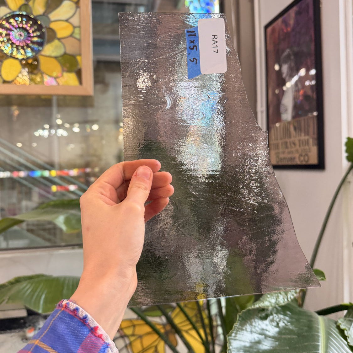 Light Lavender Transparent Textured Vintage Optimum