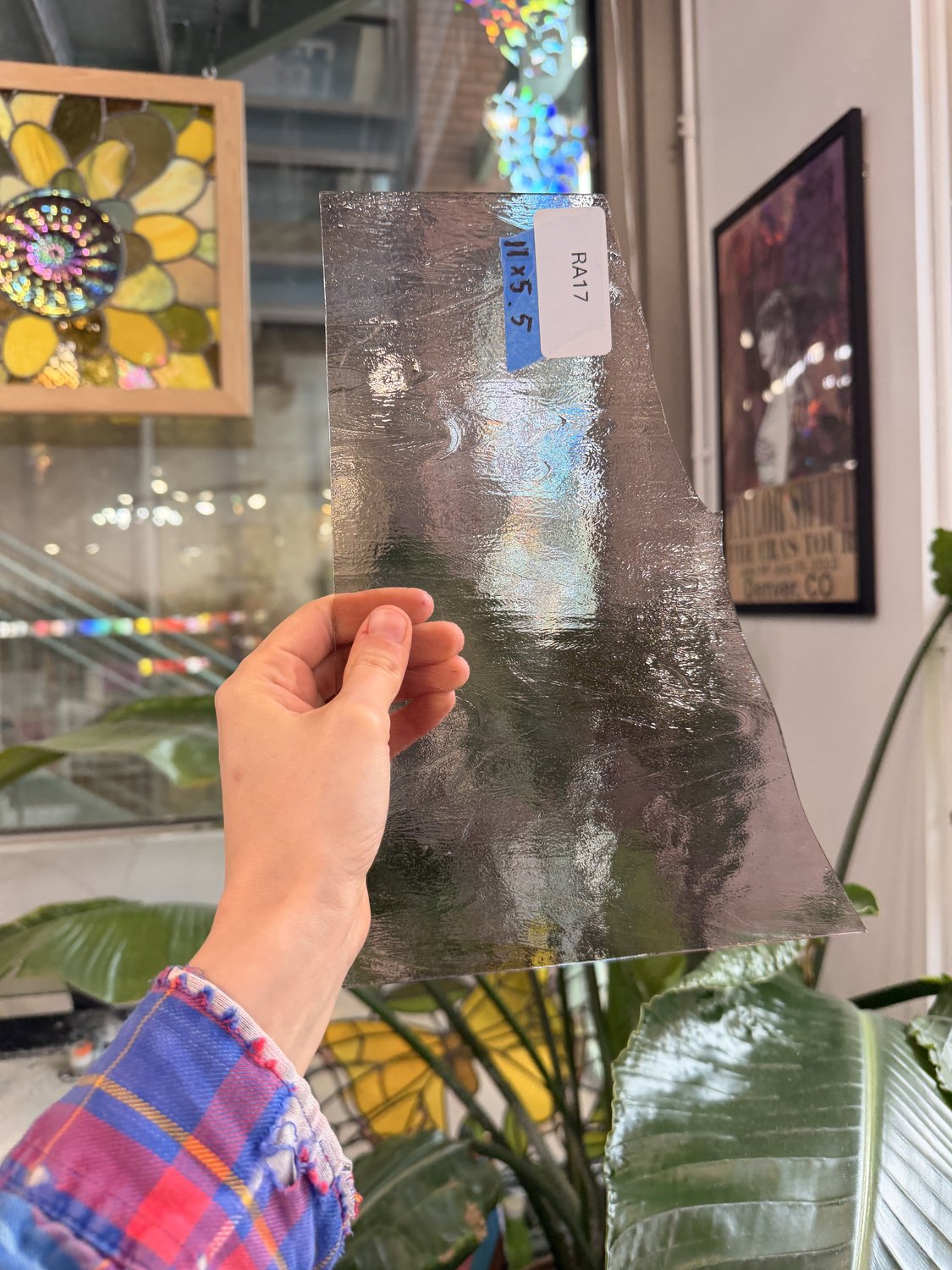 Light Lavender Transparent Textured Vintage Optimum