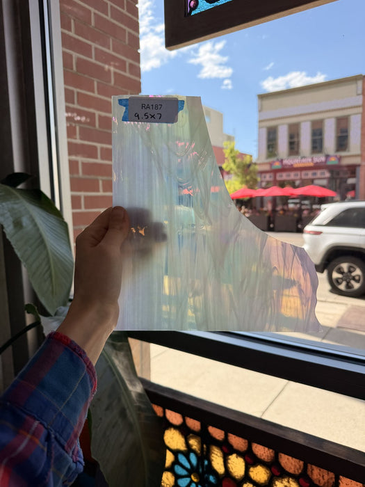 White Wispy Vintage Iridescent Spectrum – RA187