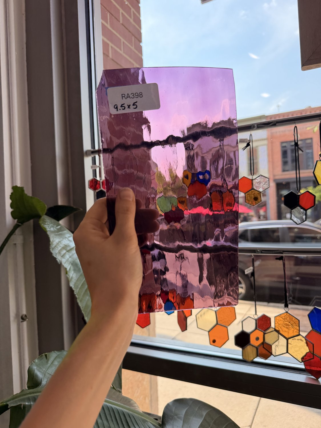 Light Purple Waterglass Spectrum – RA398