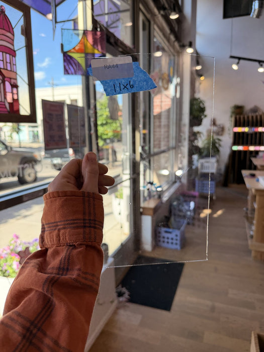 Clear Glass – RA44