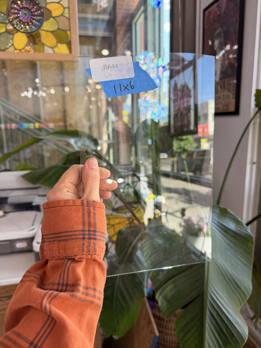 Clear Glass – RA44
