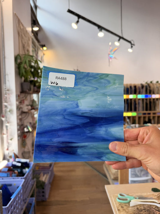 Green Blue Mixed Vintage Spectrum – RA488