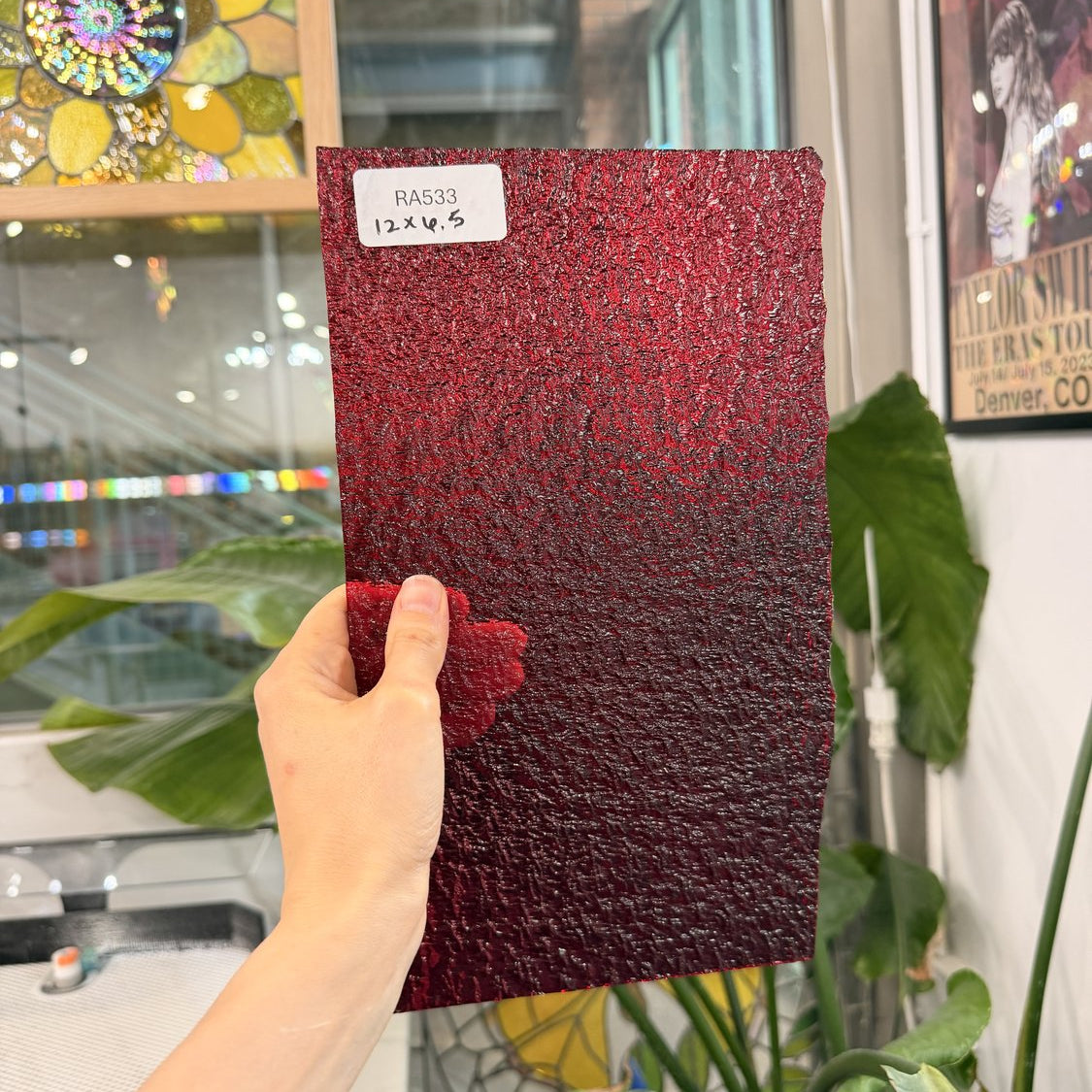 Red Ripple Textured Transparent